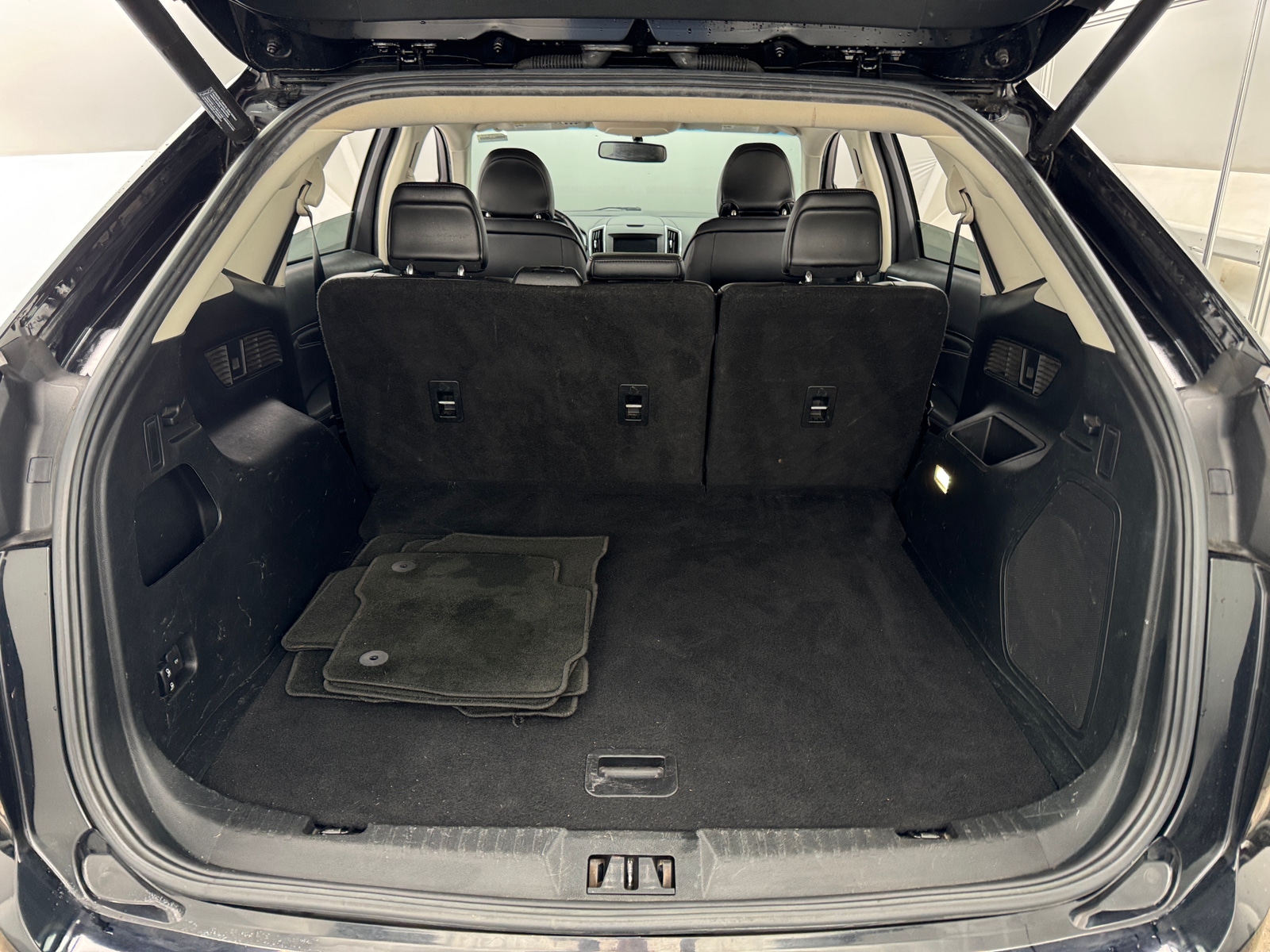 Thumbnail: 2018 Ford Edge - 6