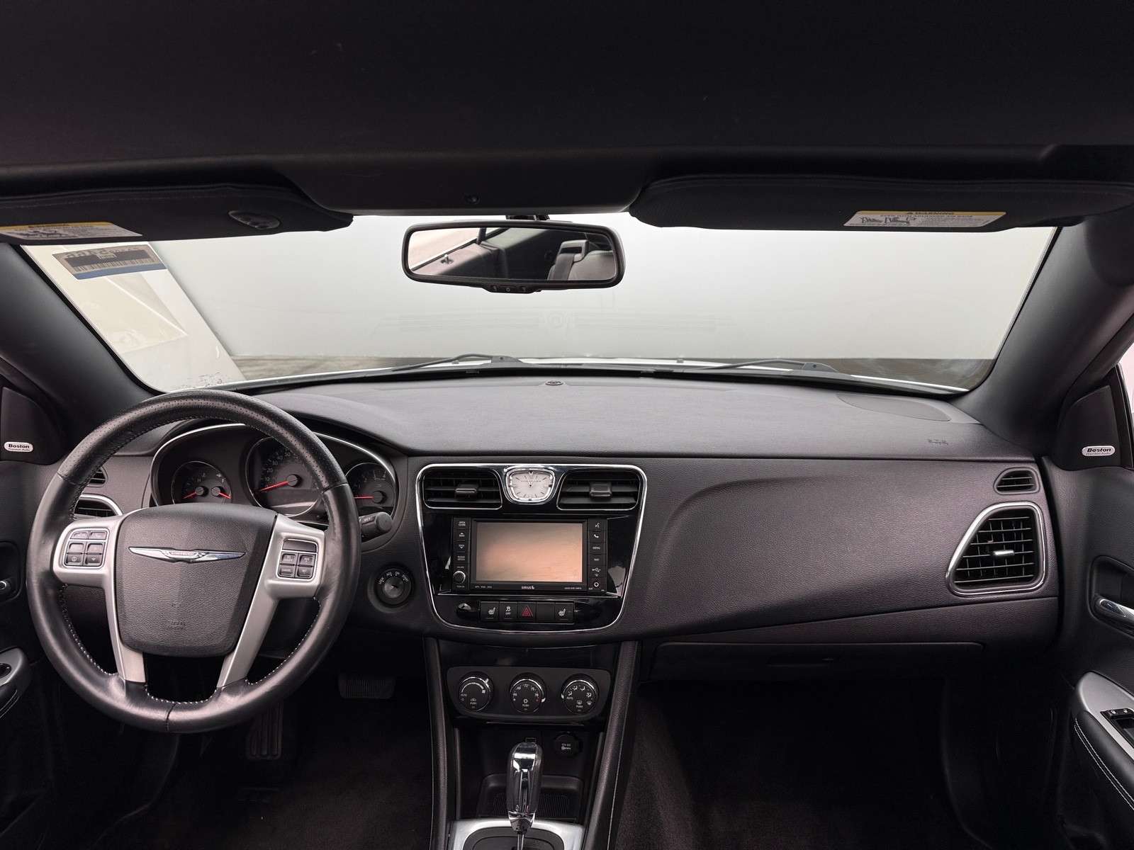 Thumbnail: 2011 Chrysler 200 - 2