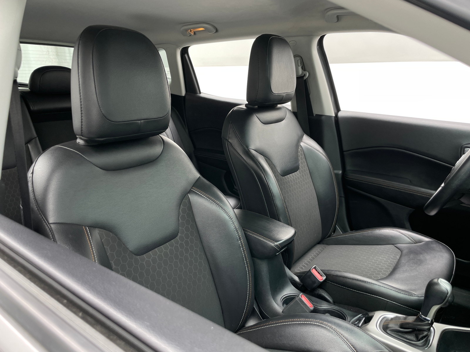 Thumbnail: 2018 Jeep Compass - 2