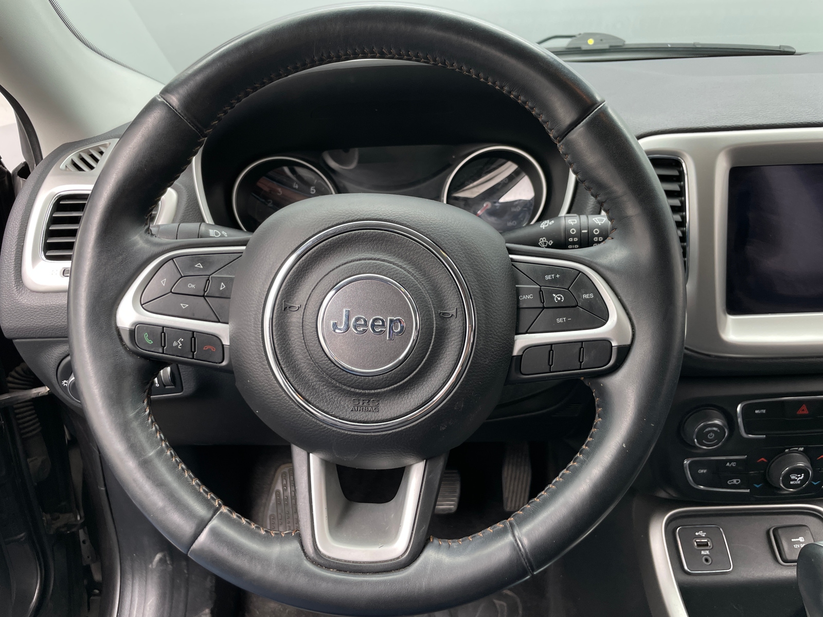 Thumbnail: 2018 Jeep Compass - 5