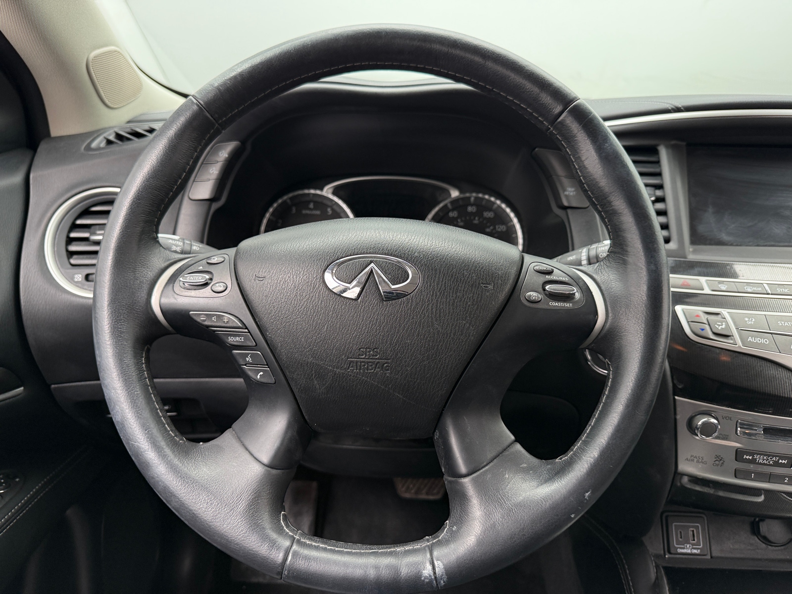 Thumbnail: 2019 INFINITI QX60 - 4