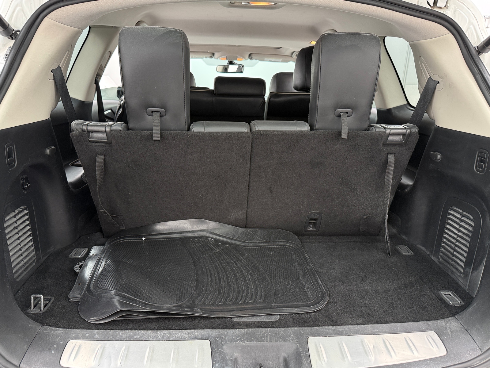 Thumbnail: 2019 INFINITI QX60 - 6