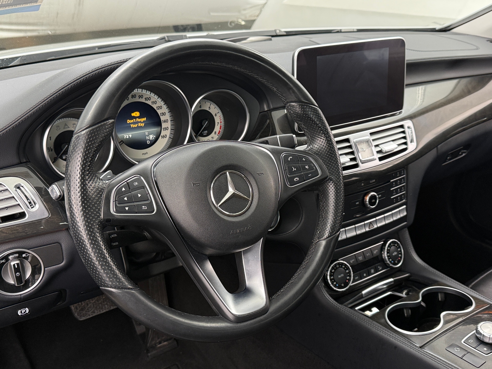 Thumbnail: 2015 Mercedes-Benz CLS - 4