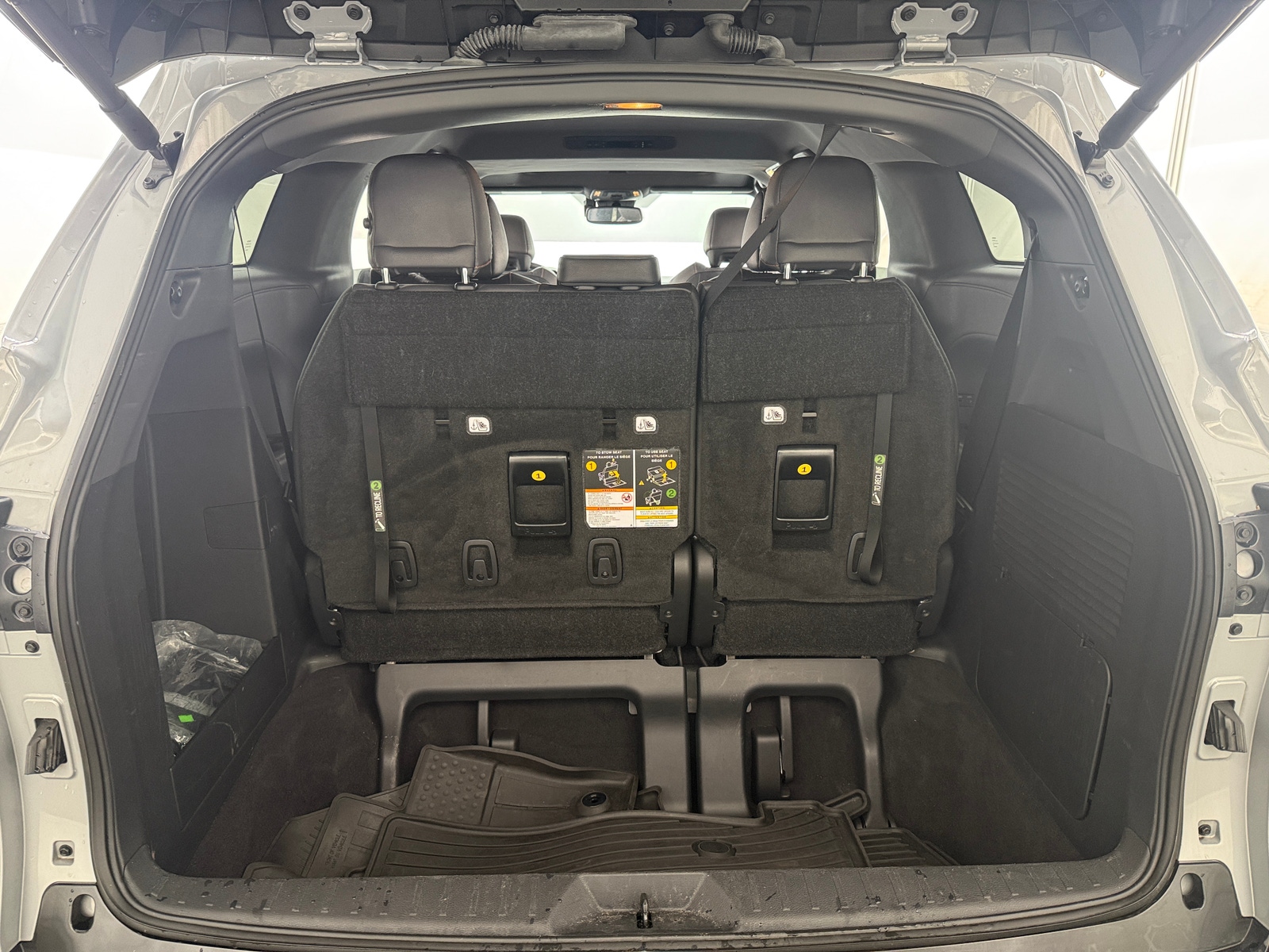 Thumbnail: 2024 Toyota Sienna - 6