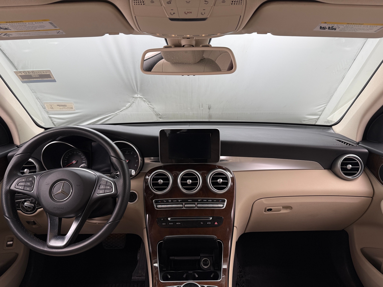 Thumbnail: 2017 Mercedes-Benz GLC - 2