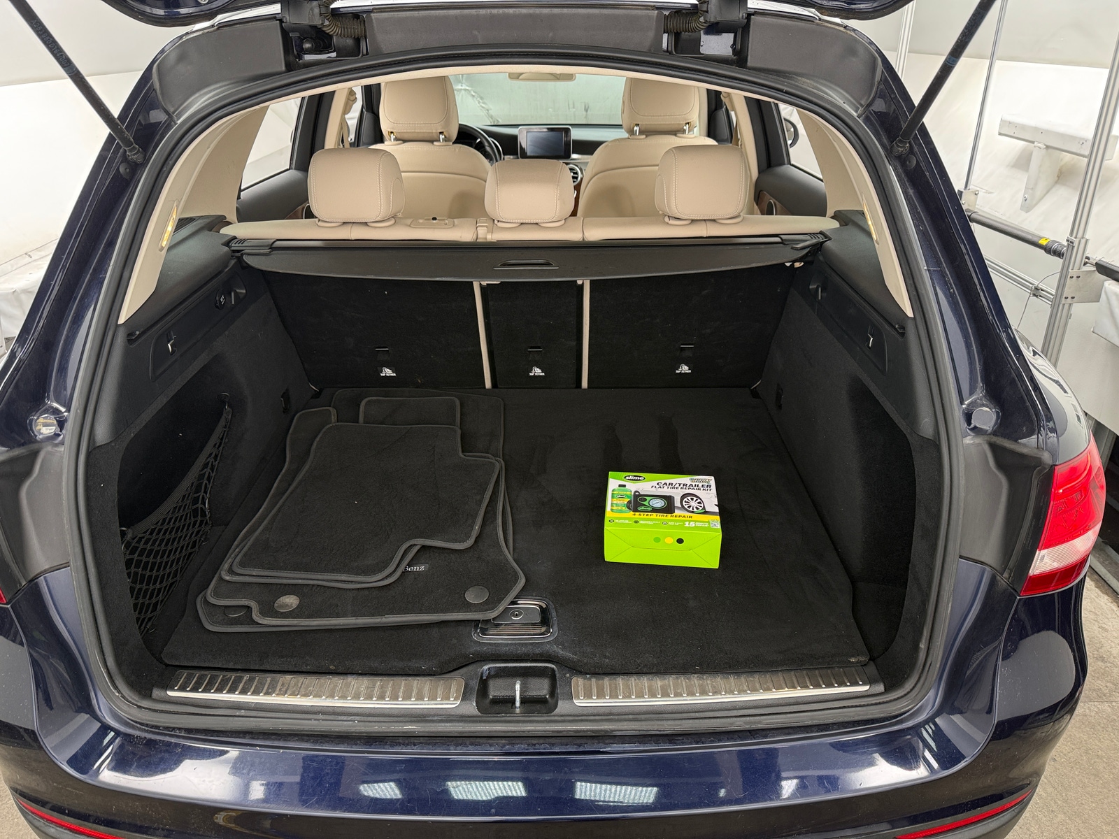 Thumbnail: 2017 Mercedes-Benz GLC - 6