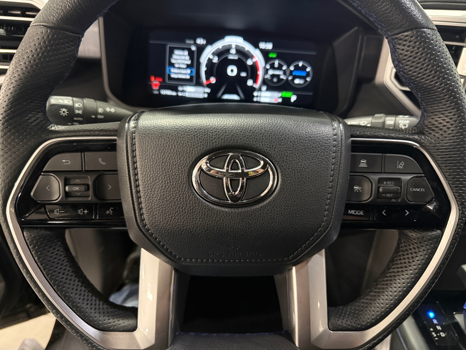 Thumbnail: 2024 Toyota Sequoia - 4