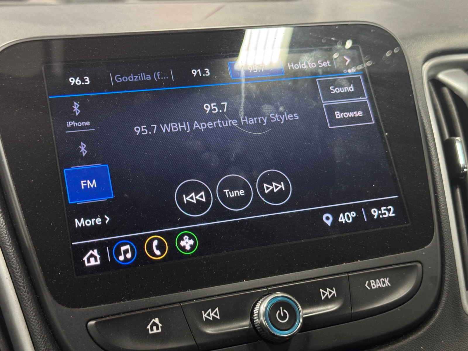 Thumbnail: 2024 Chevrolet Malibu - 4