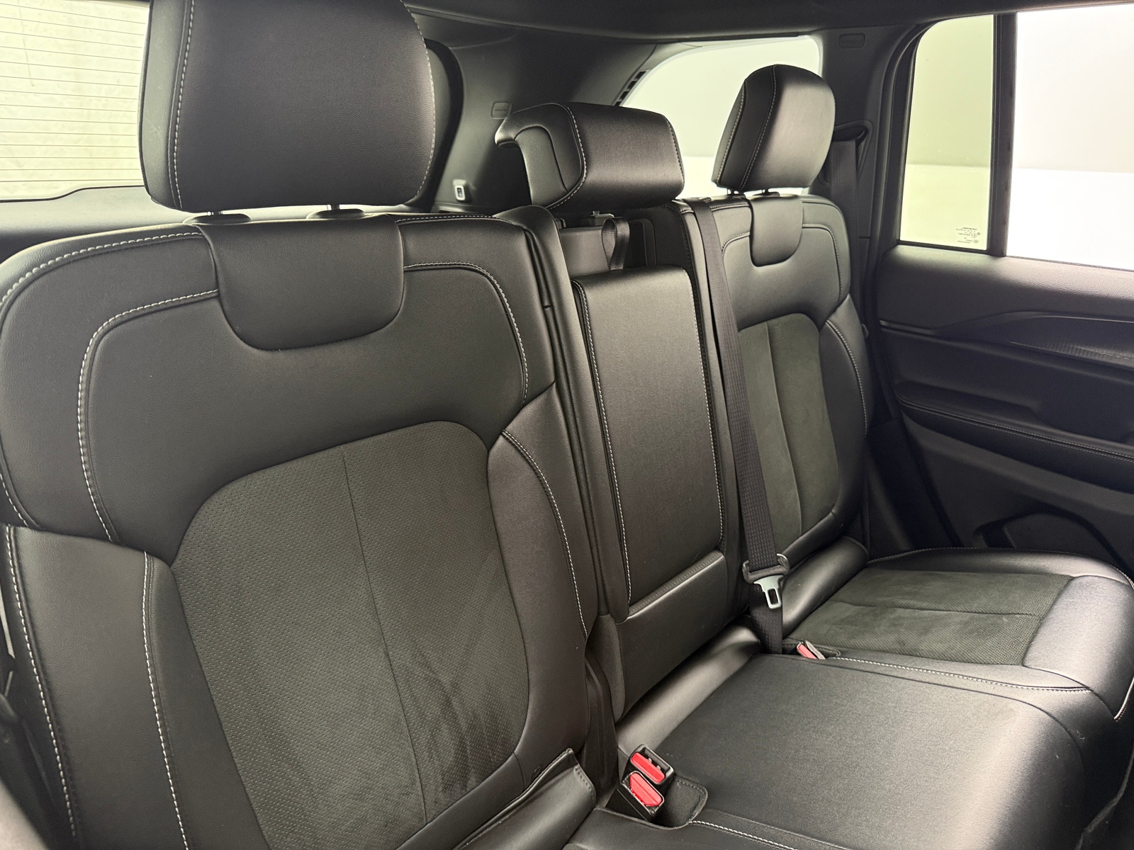 Thumbnail: 2025 Jeep Grand Cherokee - 5