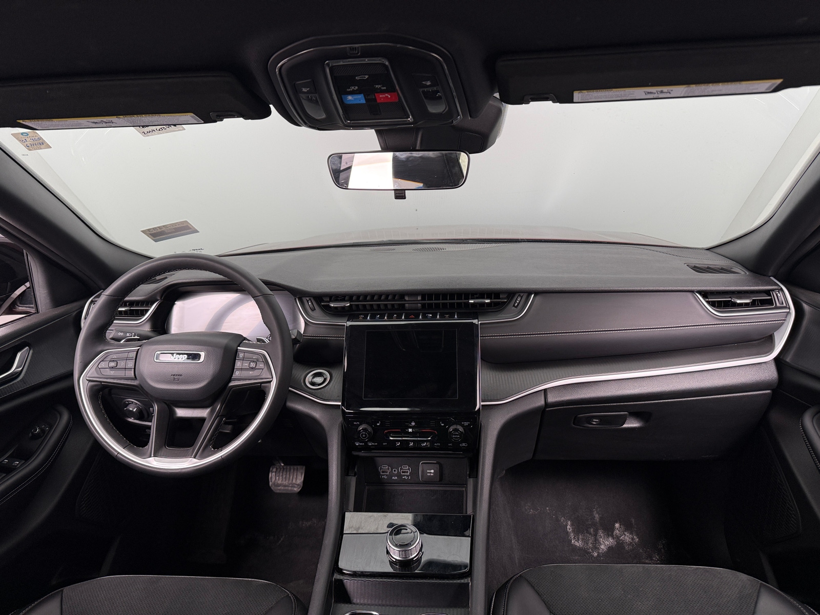 Thumbnail: 2025 Jeep Grand Cherokee - 2