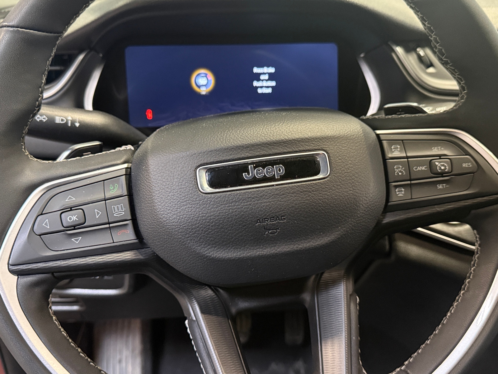 Thumbnail: 2025 Jeep Grand Cherokee - 4