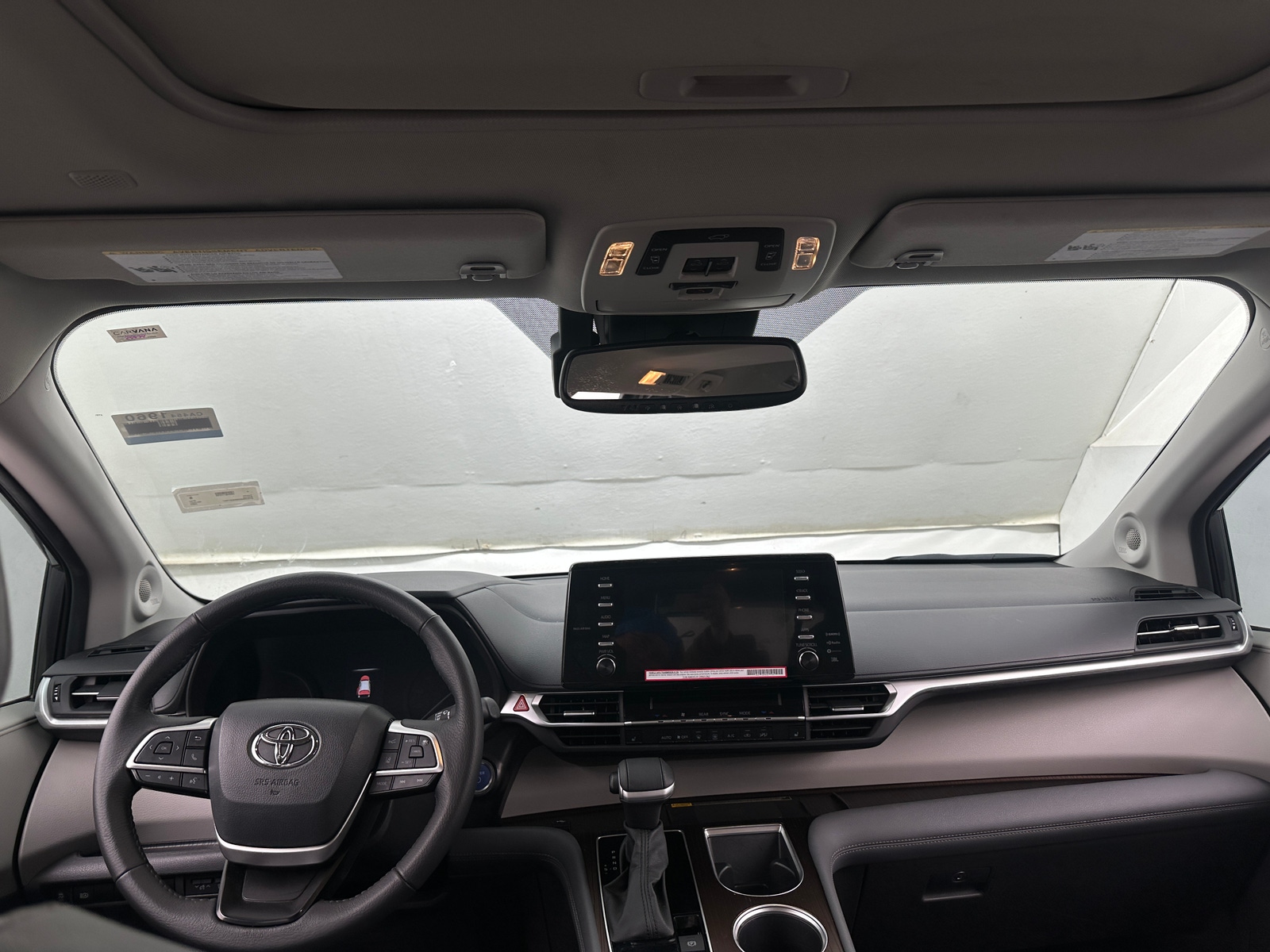 Thumbnail: 2024 Toyota Sienna - 2