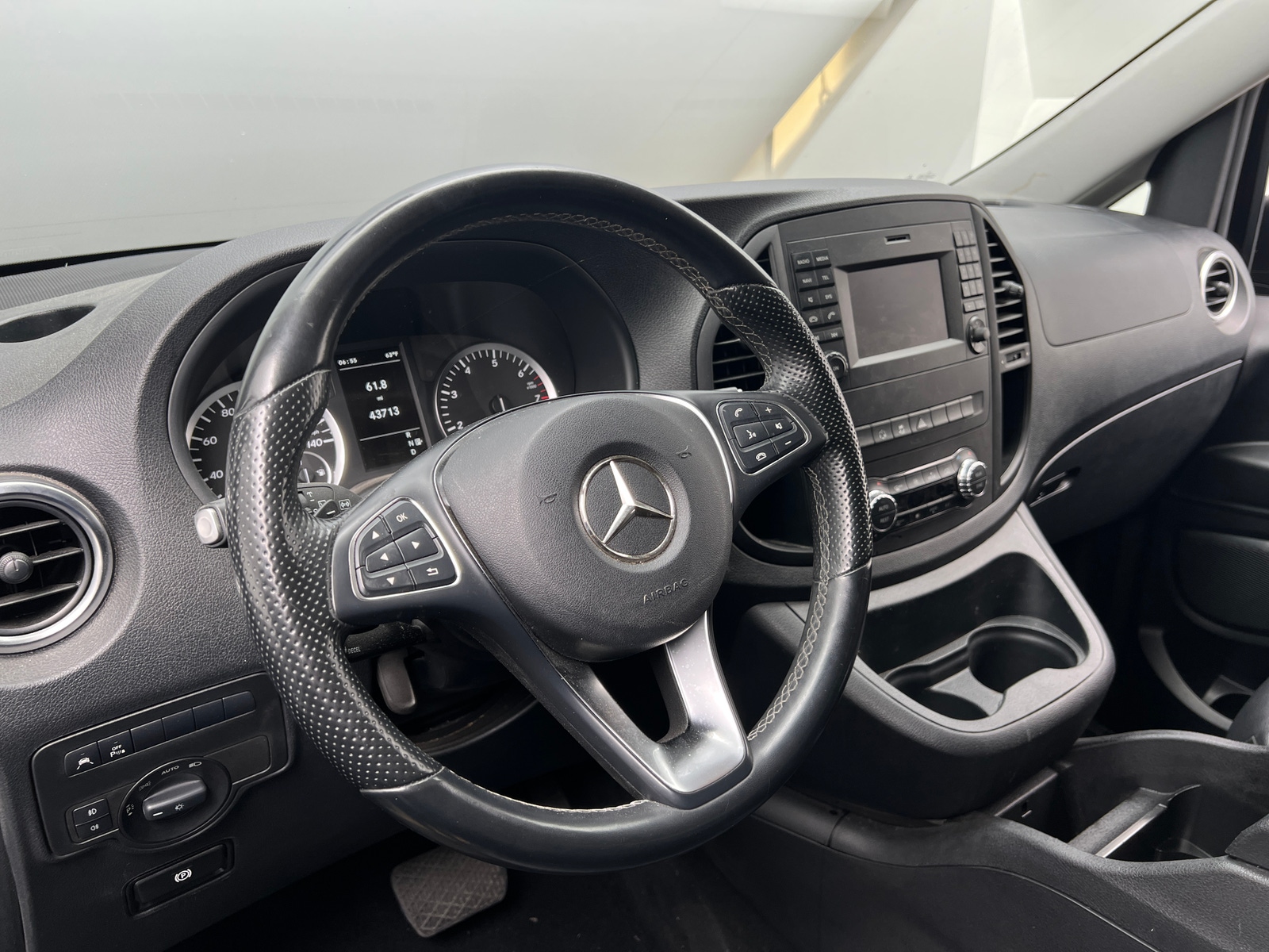 Thumbnail: 2018 Mercedes-Benz Metris - 5