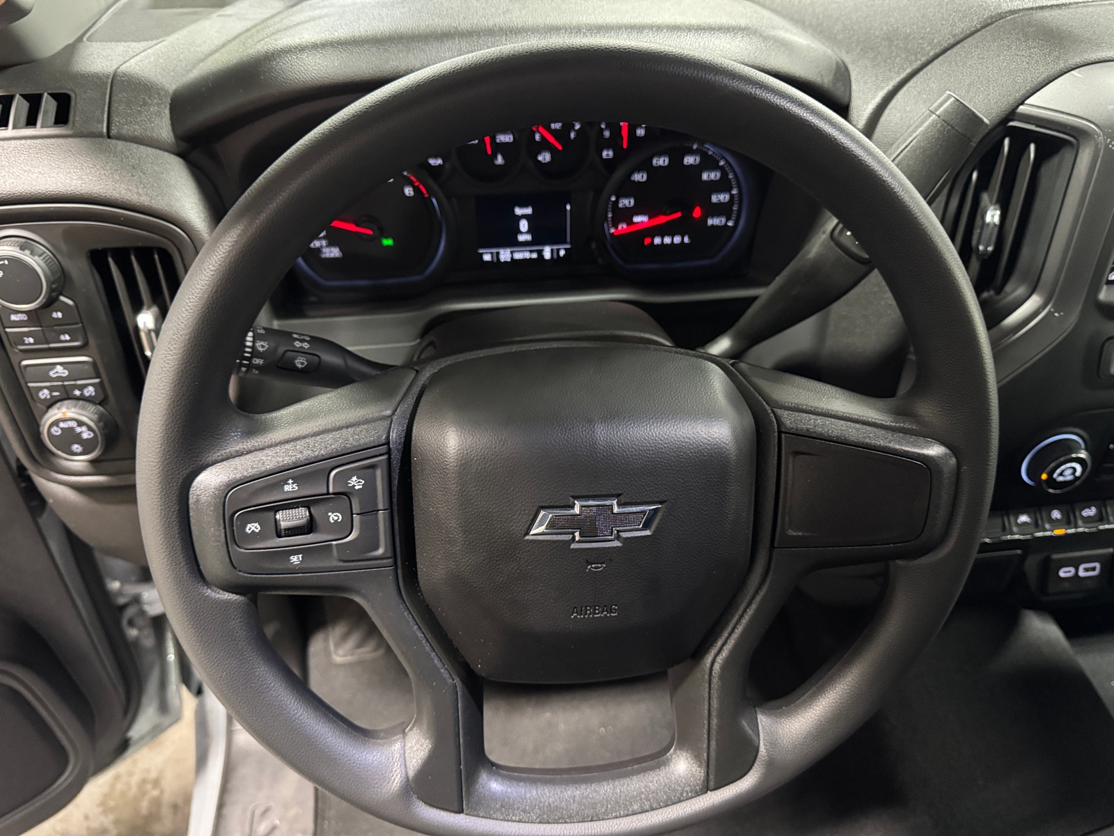 Thumbnail: 2024 Chevrolet Silverado 1500 - 5