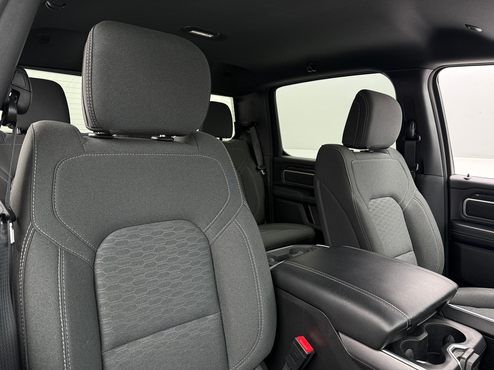 Thumbnail: 2025 RAM 1500 - 2