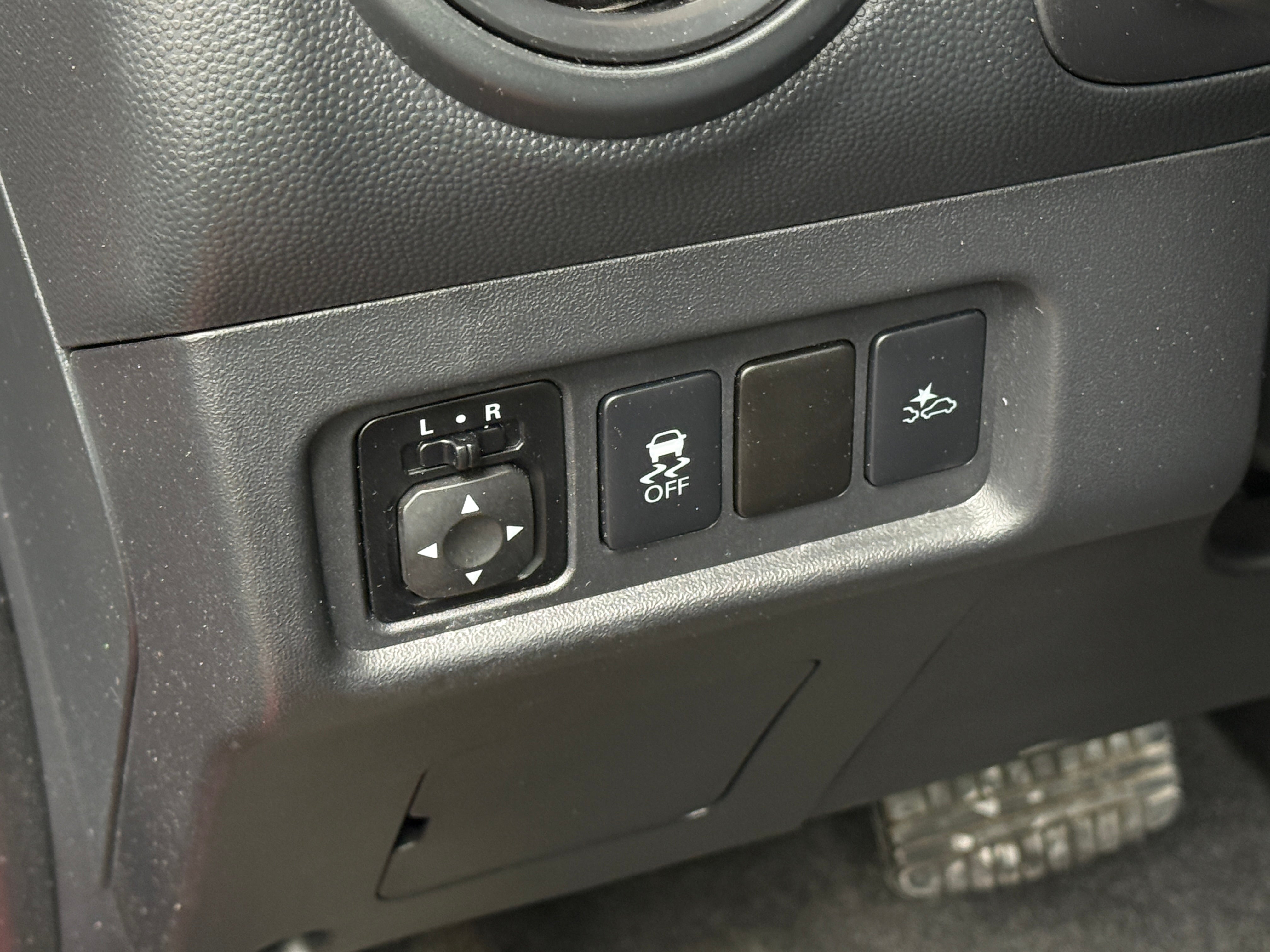 2024 Mitsubishi Mirage G4