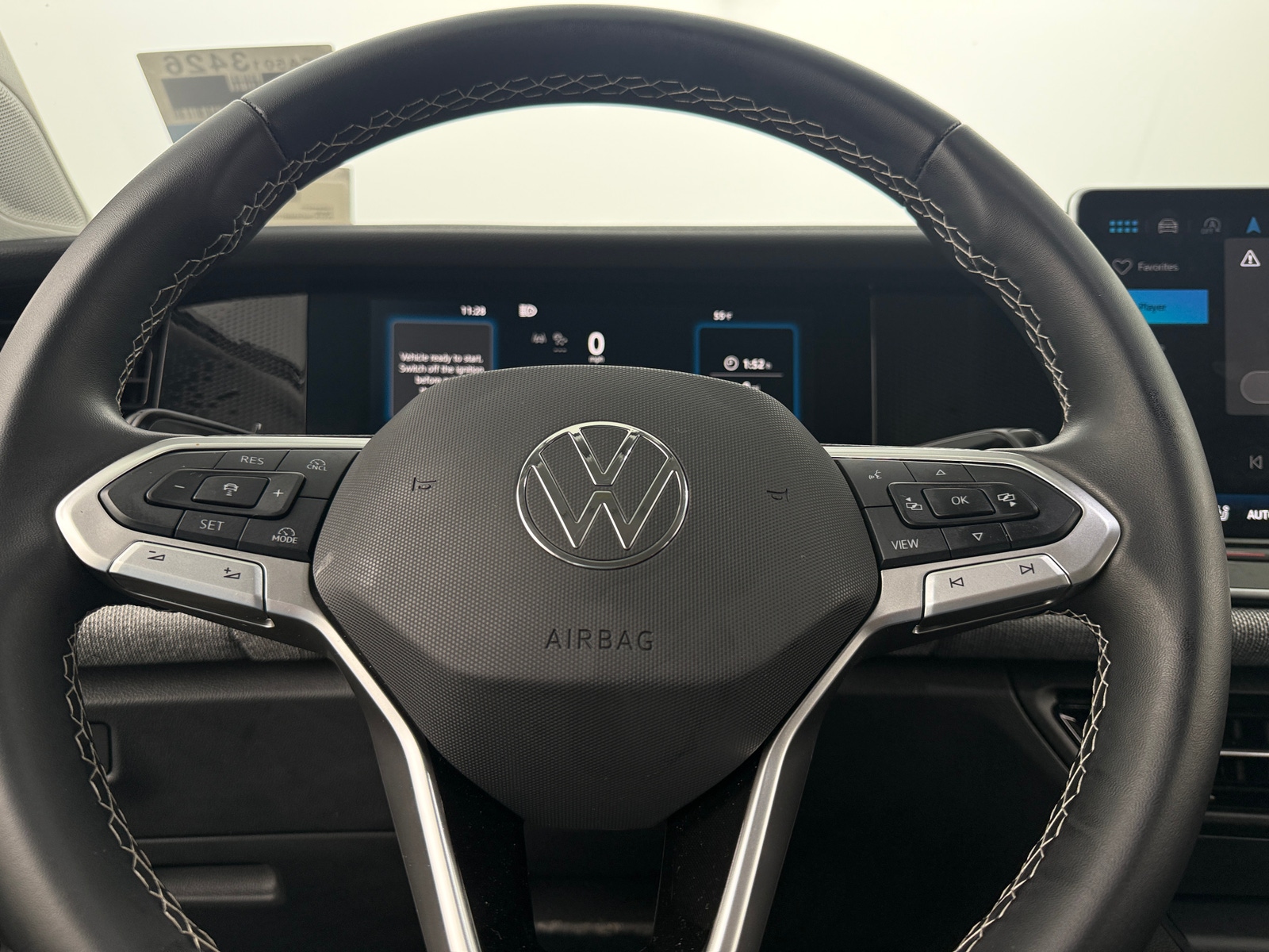 Thumbnail: 2025 Volkswagen Tiguan - 5