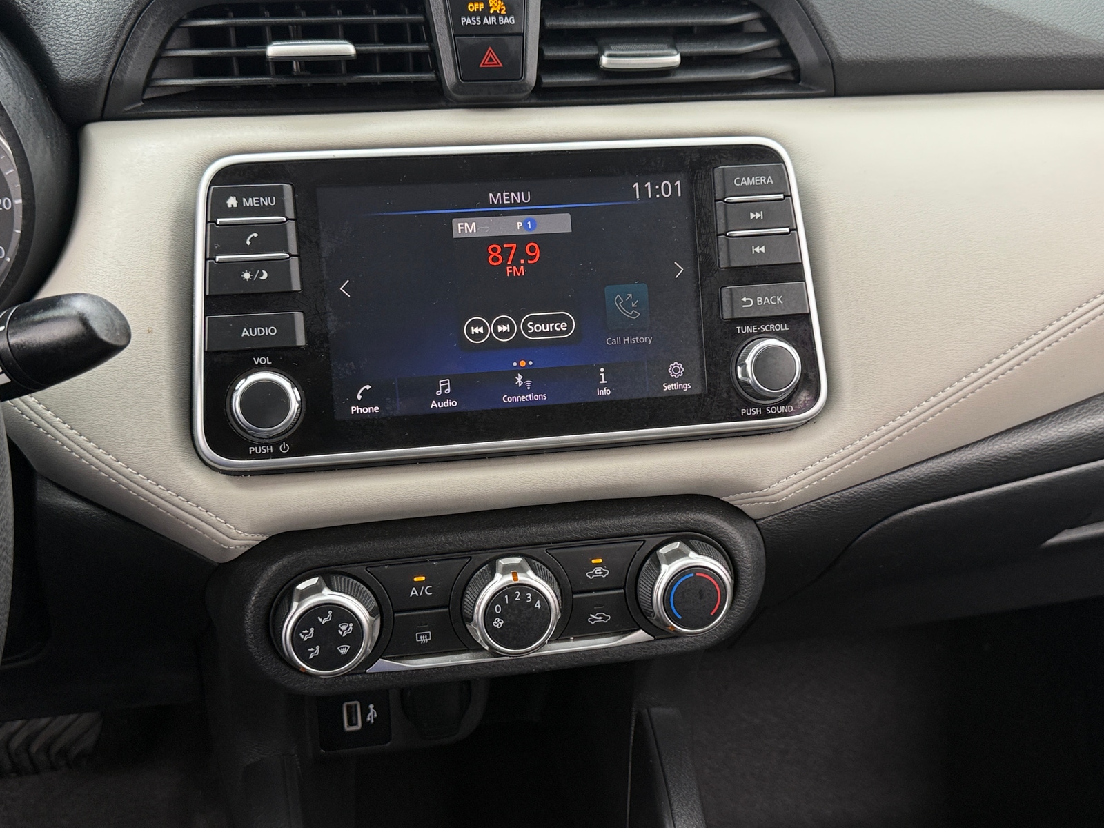 Thumbnail: 2020 Nissan Versa - 4