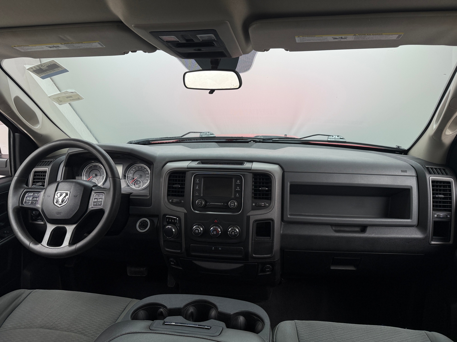 Thumbnail: 2019 RAM 1500 Classic - 3