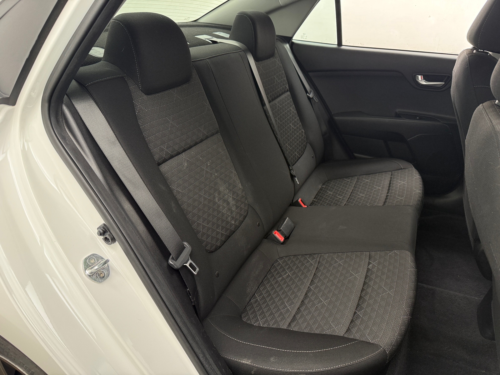 Thumbnail: 2019 Kia Rio - 6