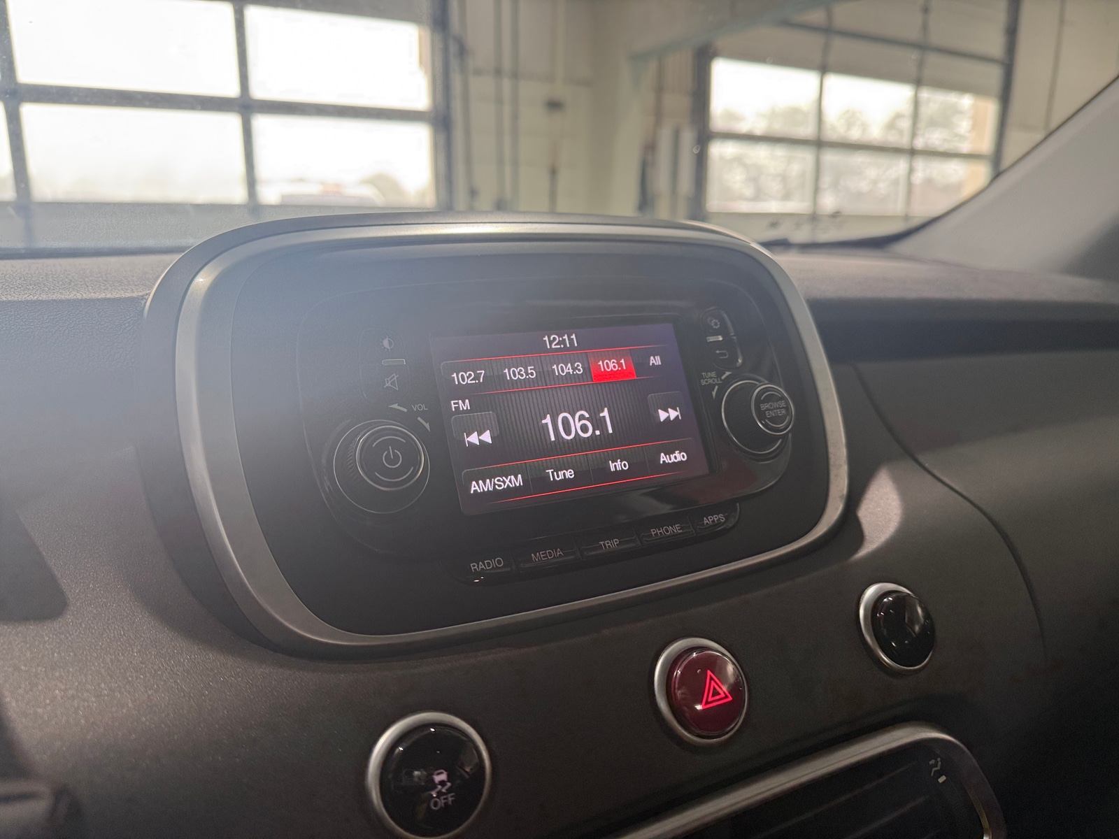 Thumbnail: 2017 Fiat 500X - 4