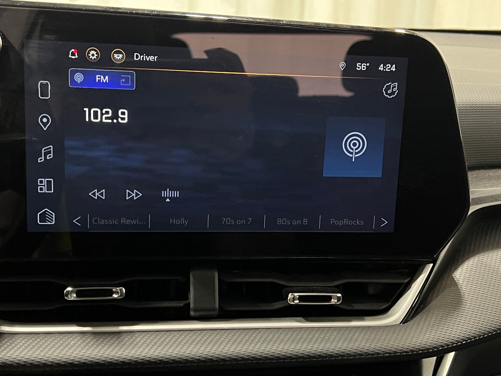 Thumbnail: 2025 Chevrolet Equinox - 4