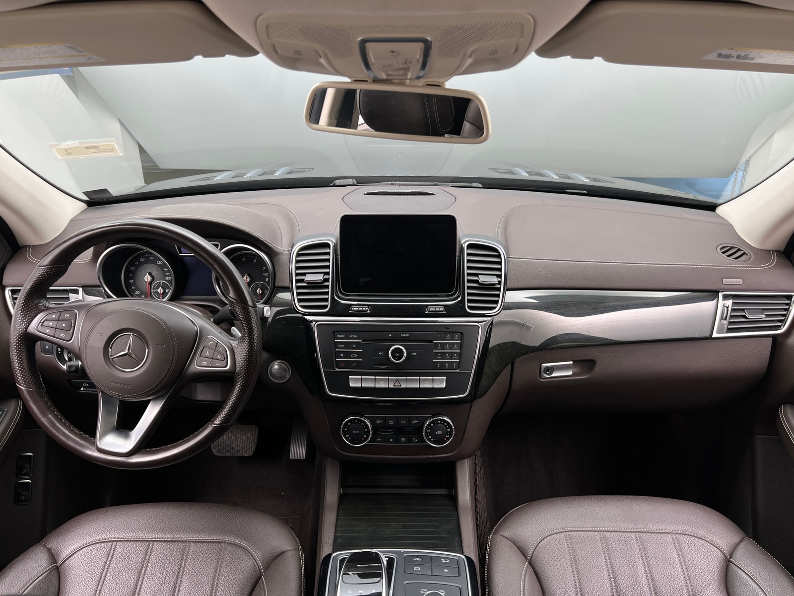 Thumbnail: 2019 Mercedes-Benz GLS - 2