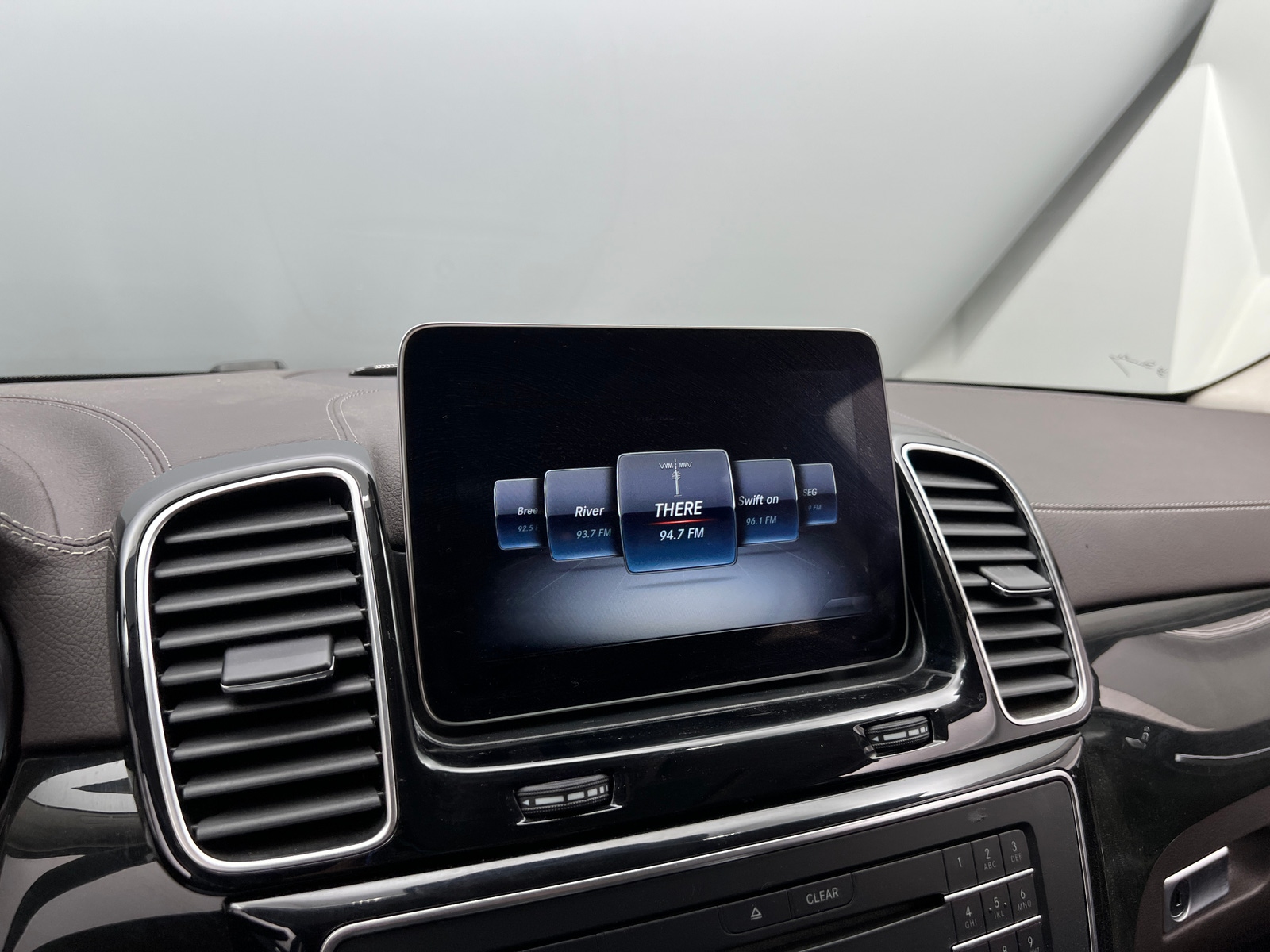 Thumbnail: 2019 Mercedes-Benz GLS - 3