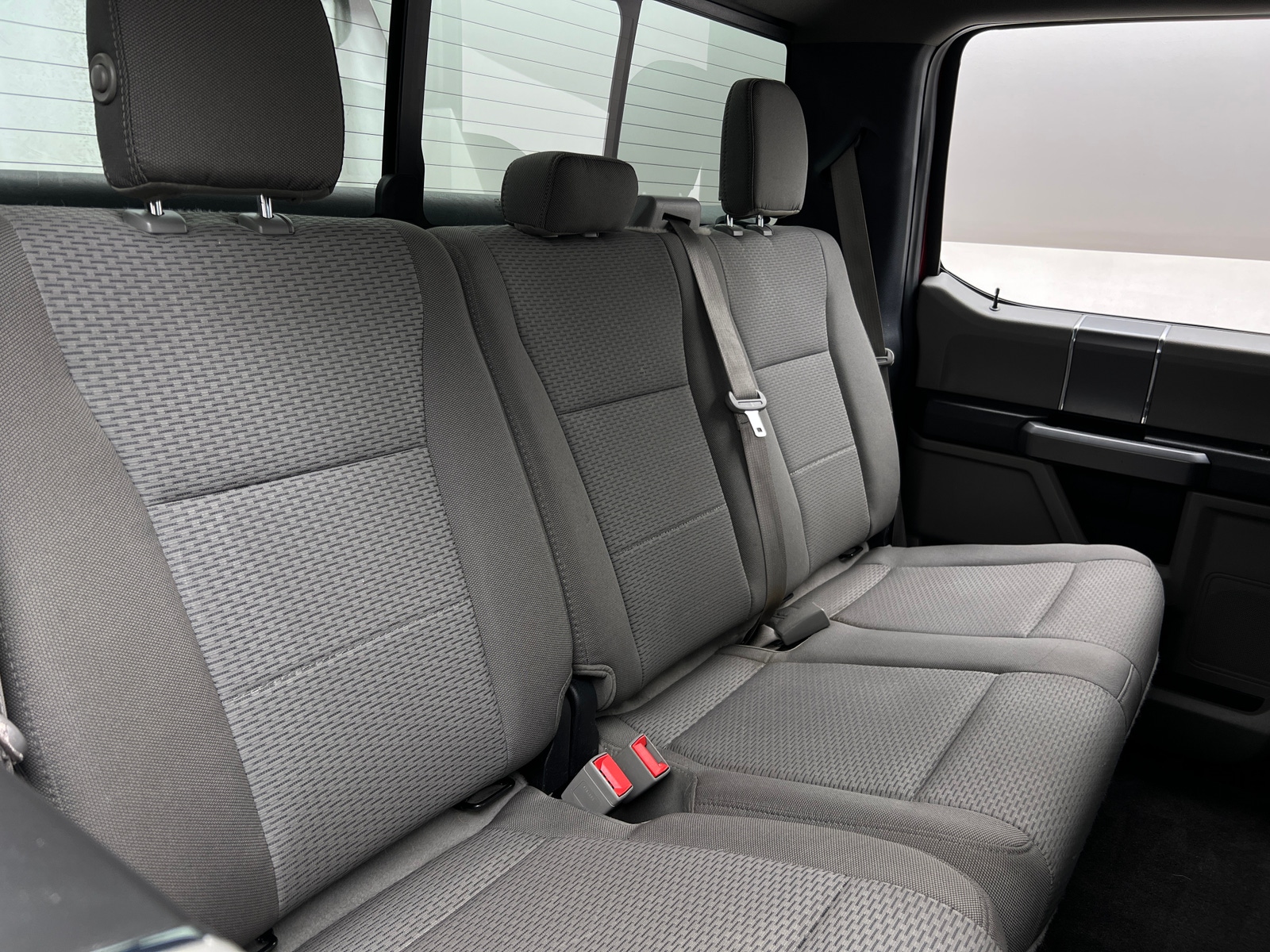 Thumbnail: 2019 Ford Econoline - 6