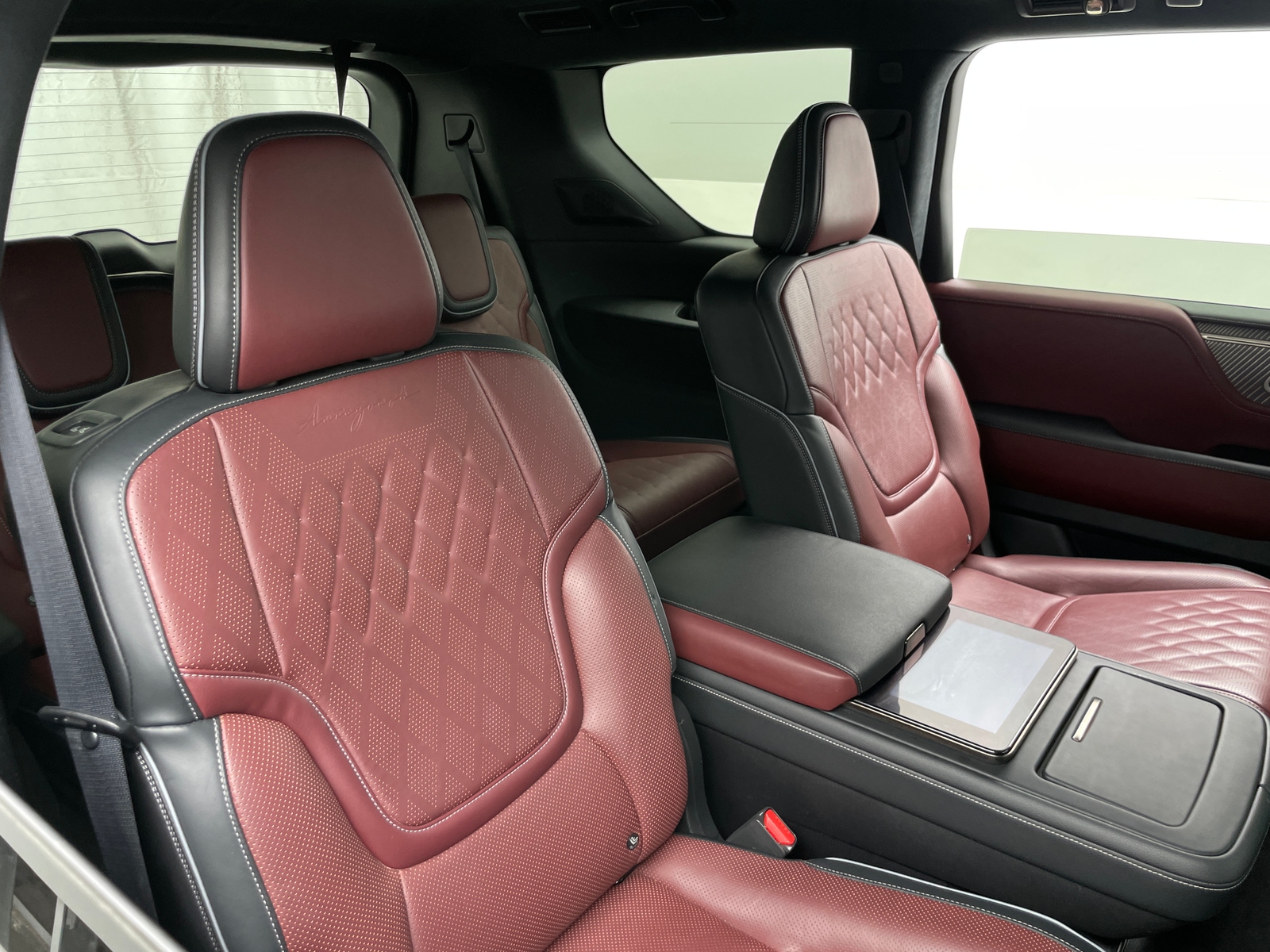 Thumbnail: 2025 INFINITI QX80 - 5