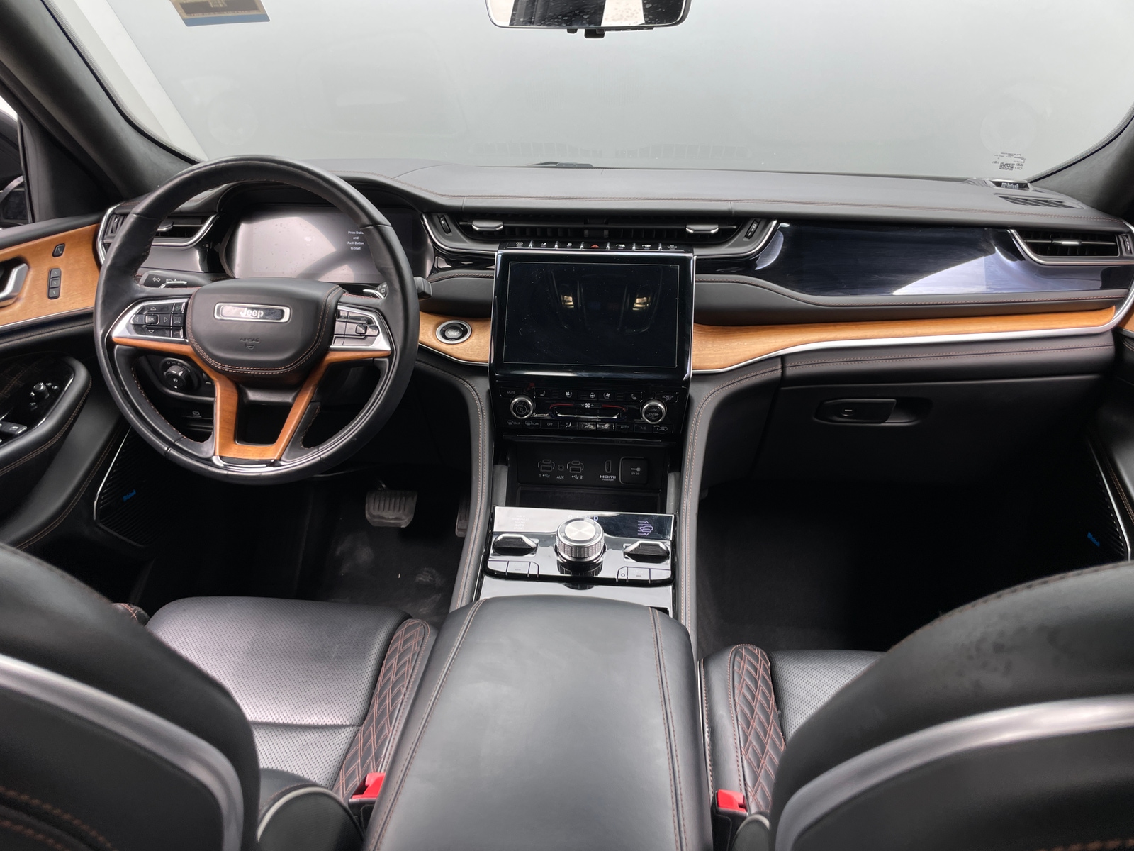 Thumbnail: 2023 Jeep Grand Cherokee L - 2