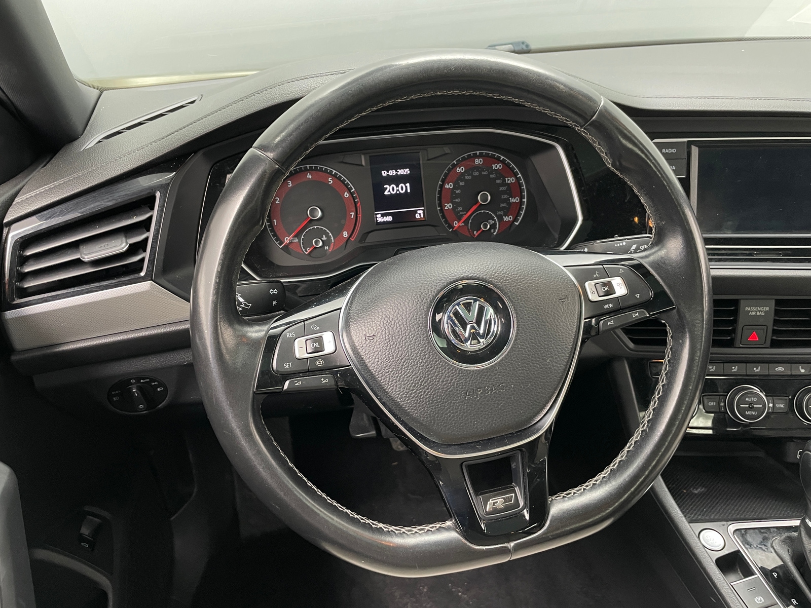 Thumbnail: 2019 Volkswagen Jetta - 4