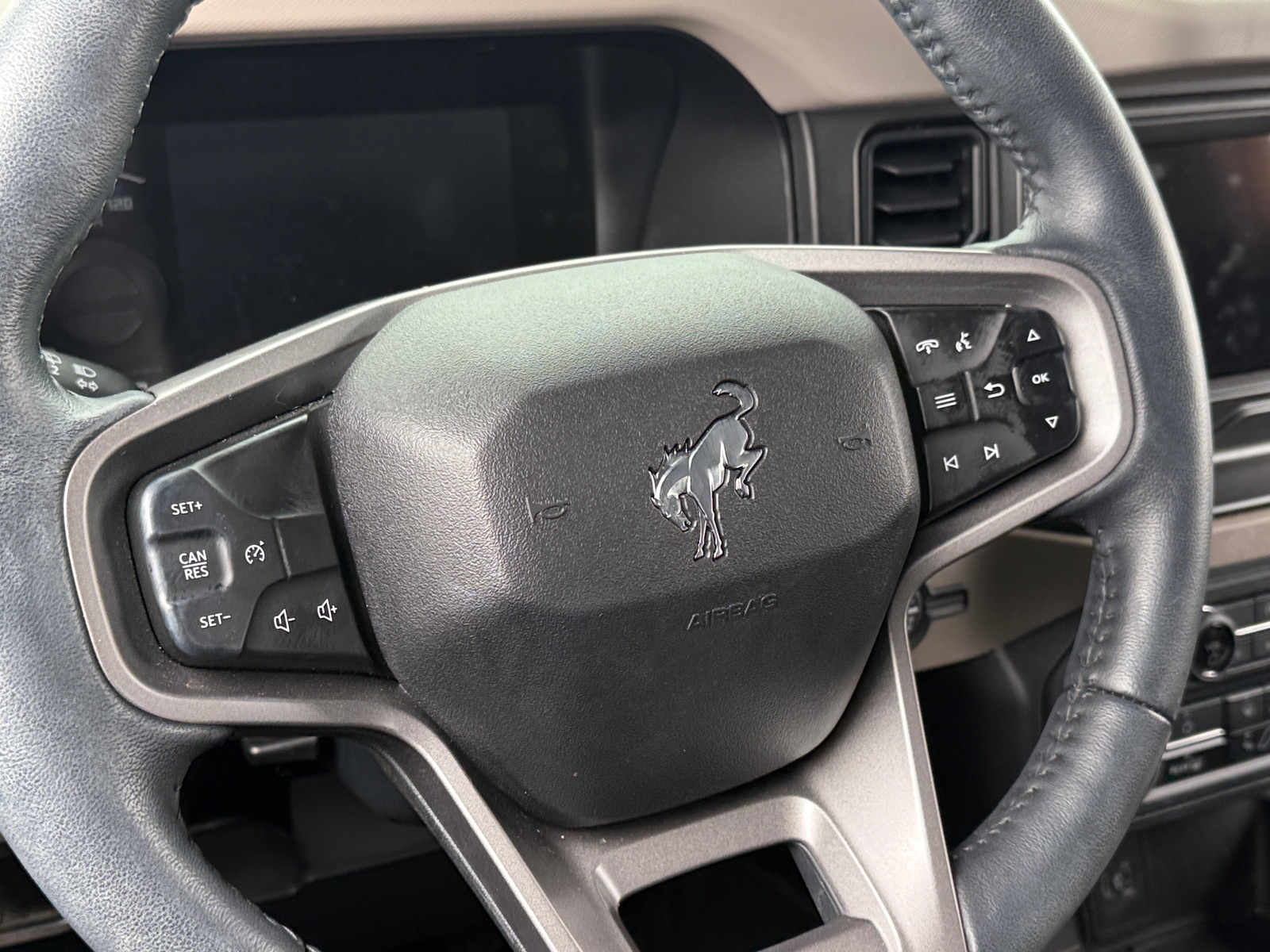 Thumbnail: 2023 Ford Bronco - 5