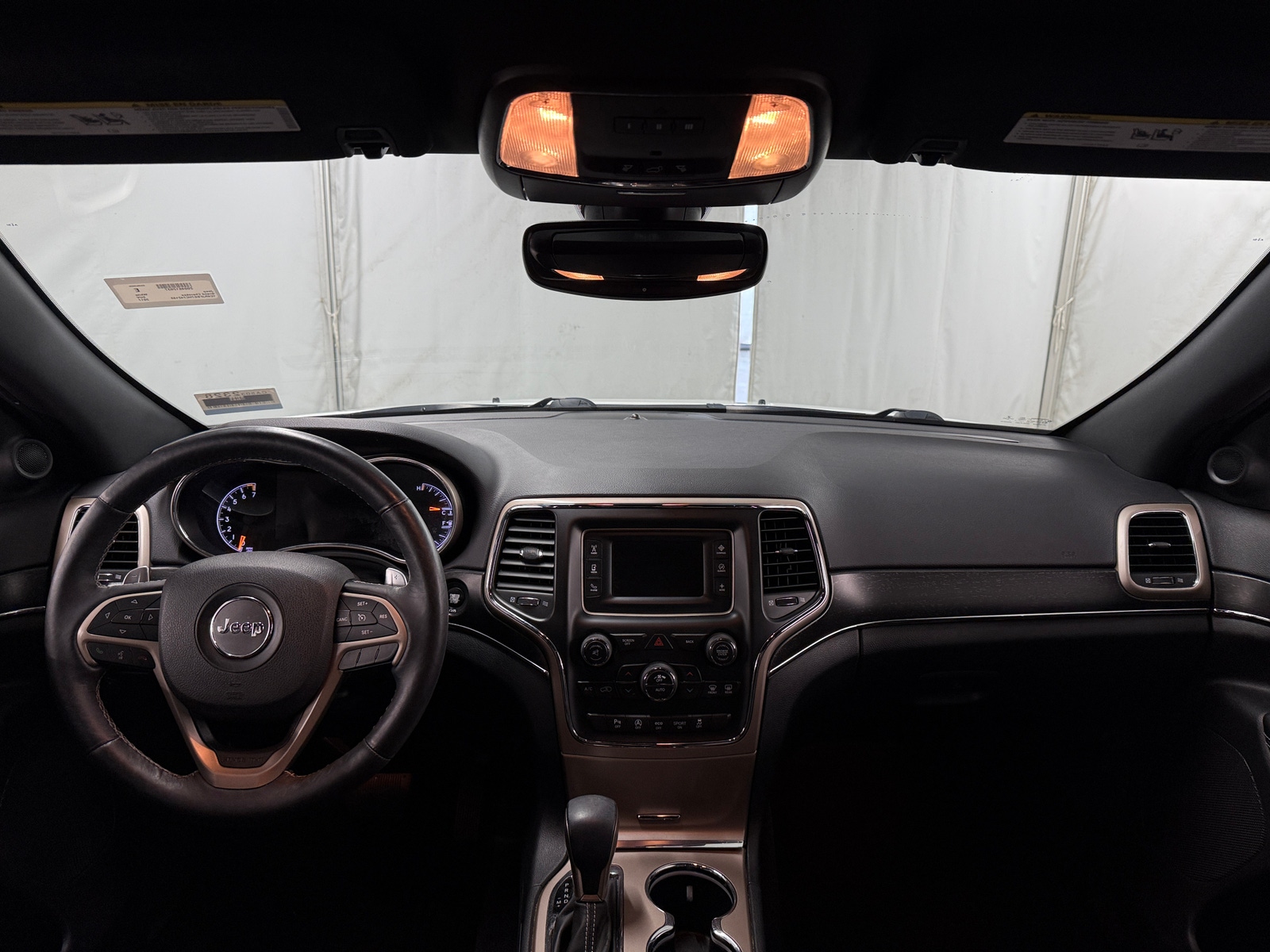 Thumbnail: 2017 Jeep Grand Cherokee - 2