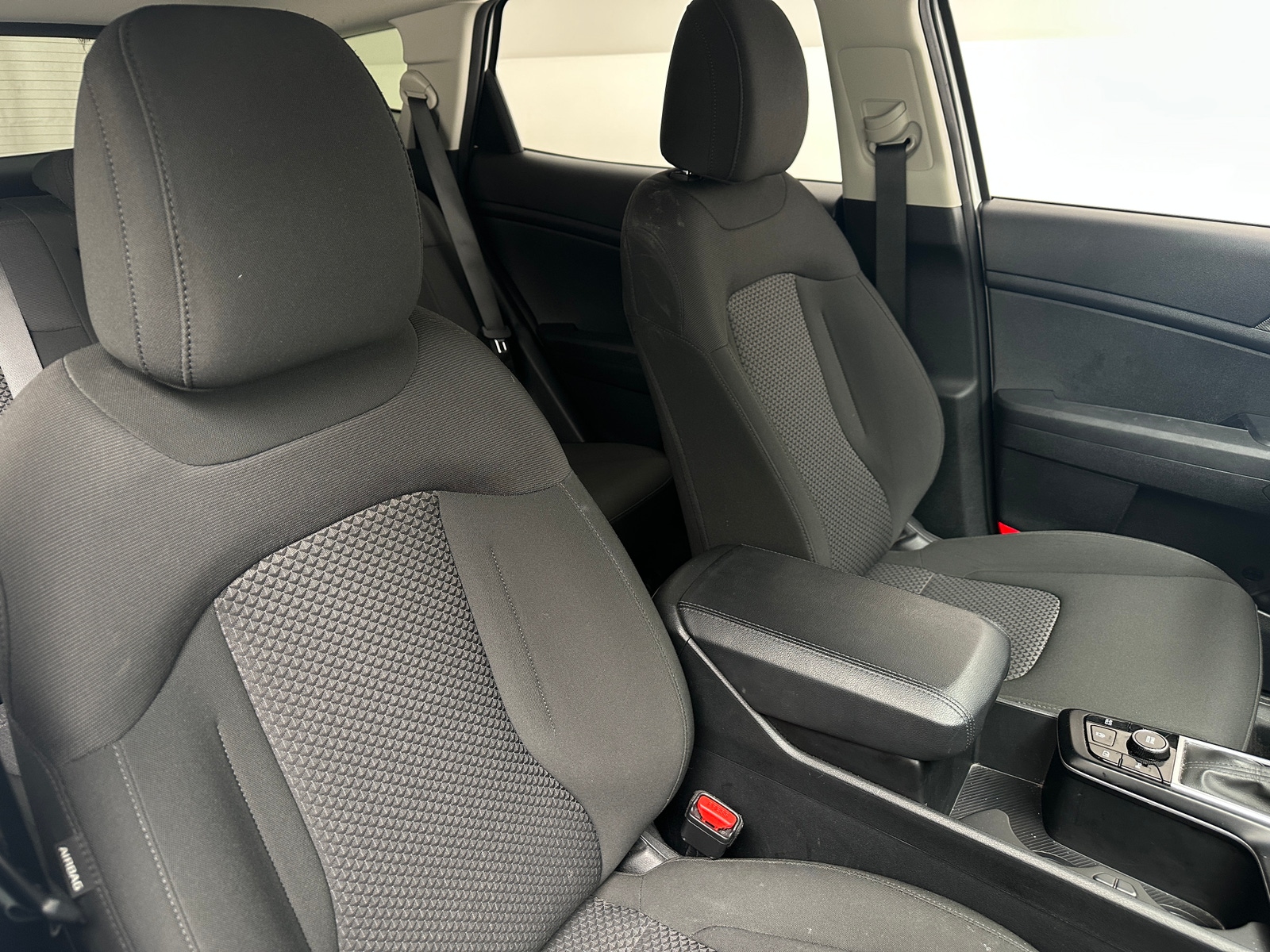 Thumbnail: 2025 Kia Sportage - 2