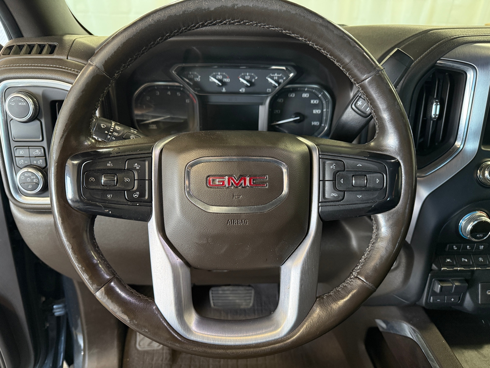 Thumbnail: 2020 GMC Sierra 1500 - 4