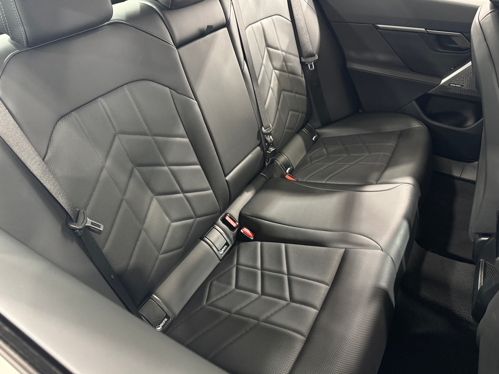 Thumbnail: 2025 BMW i5 - 5