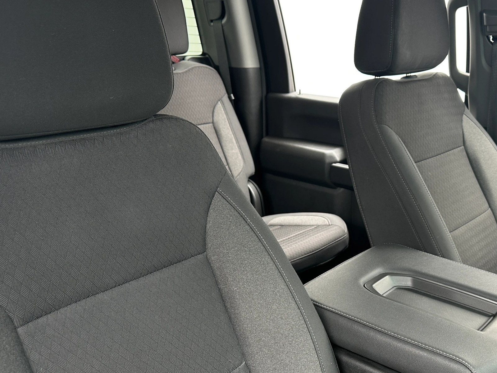 Thumbnail: 2024 Chevrolet Silverado 2500 - 2