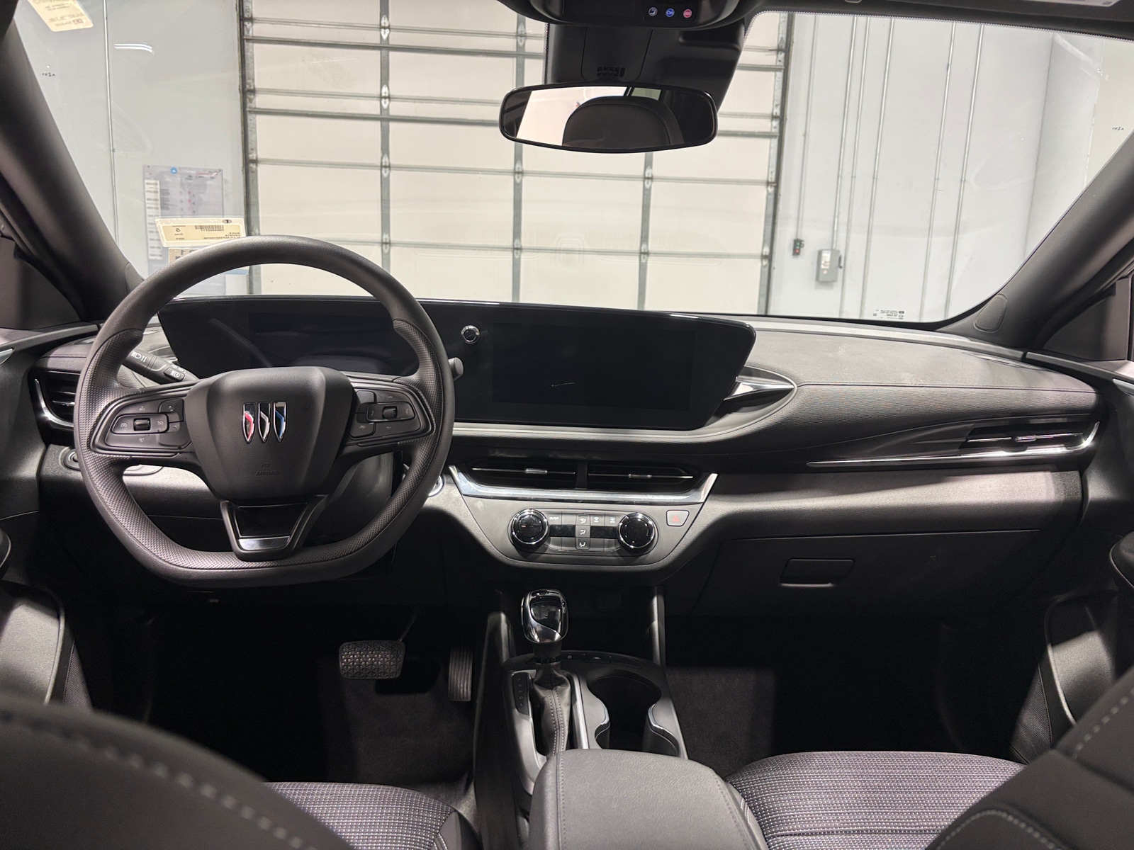 Thumbnail: 2025 Buick Envista - 3