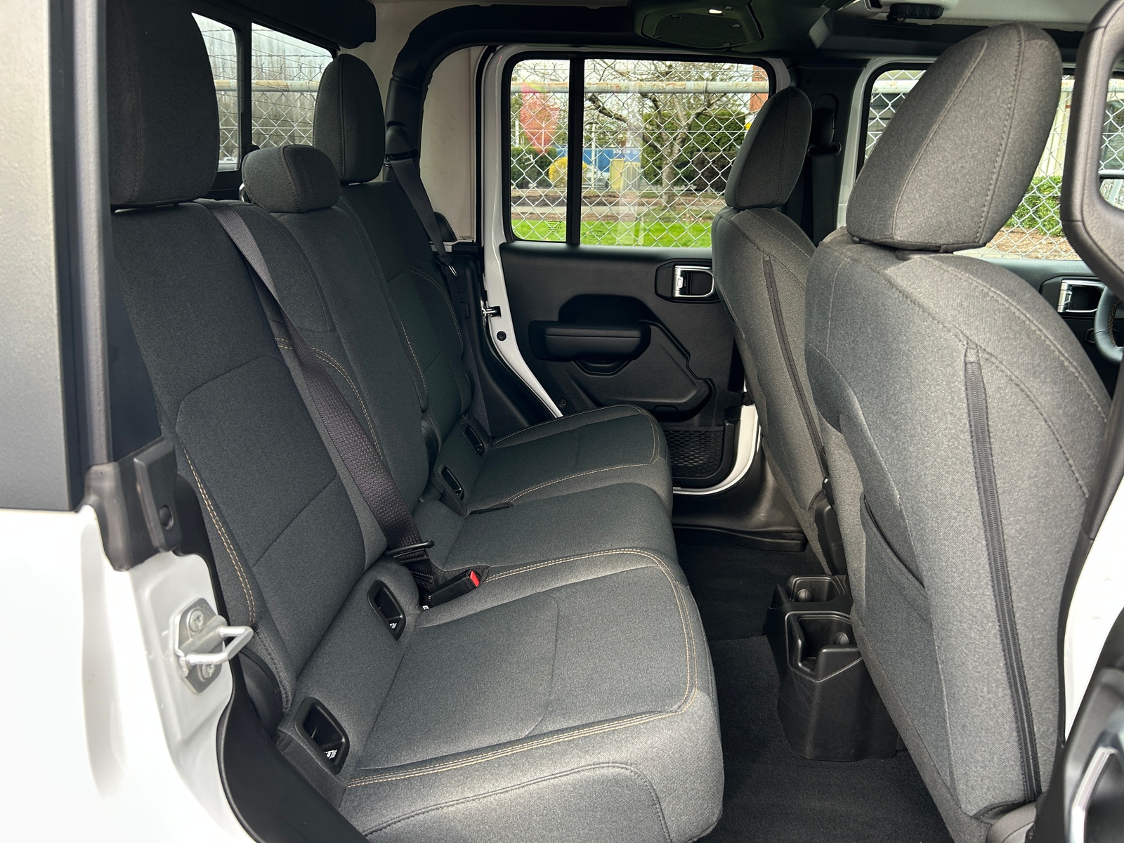 Thumbnail: 2024 Jeep Gladiator - 6