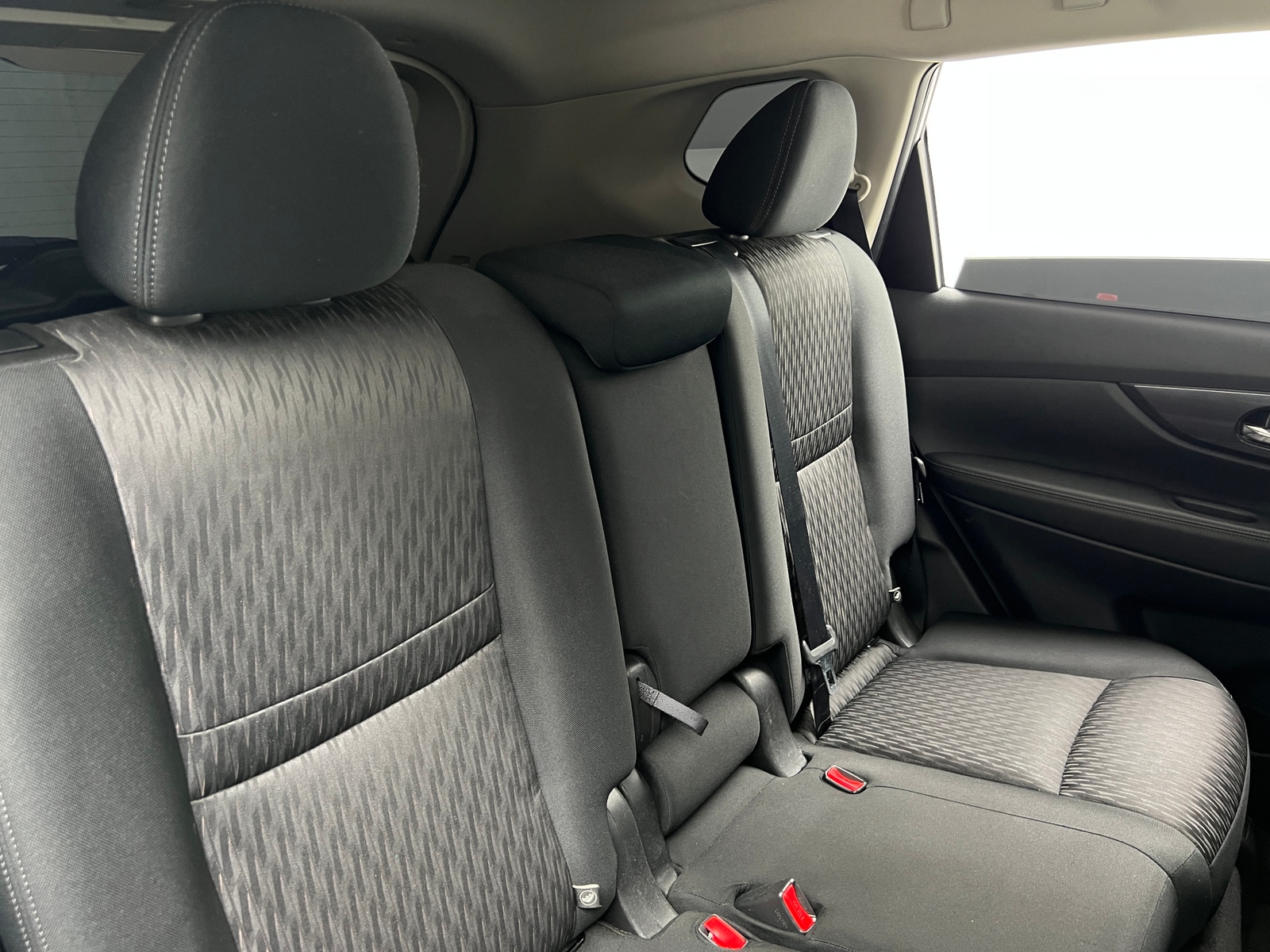 Thumbnail: 2019 Nissan Rogue - 6