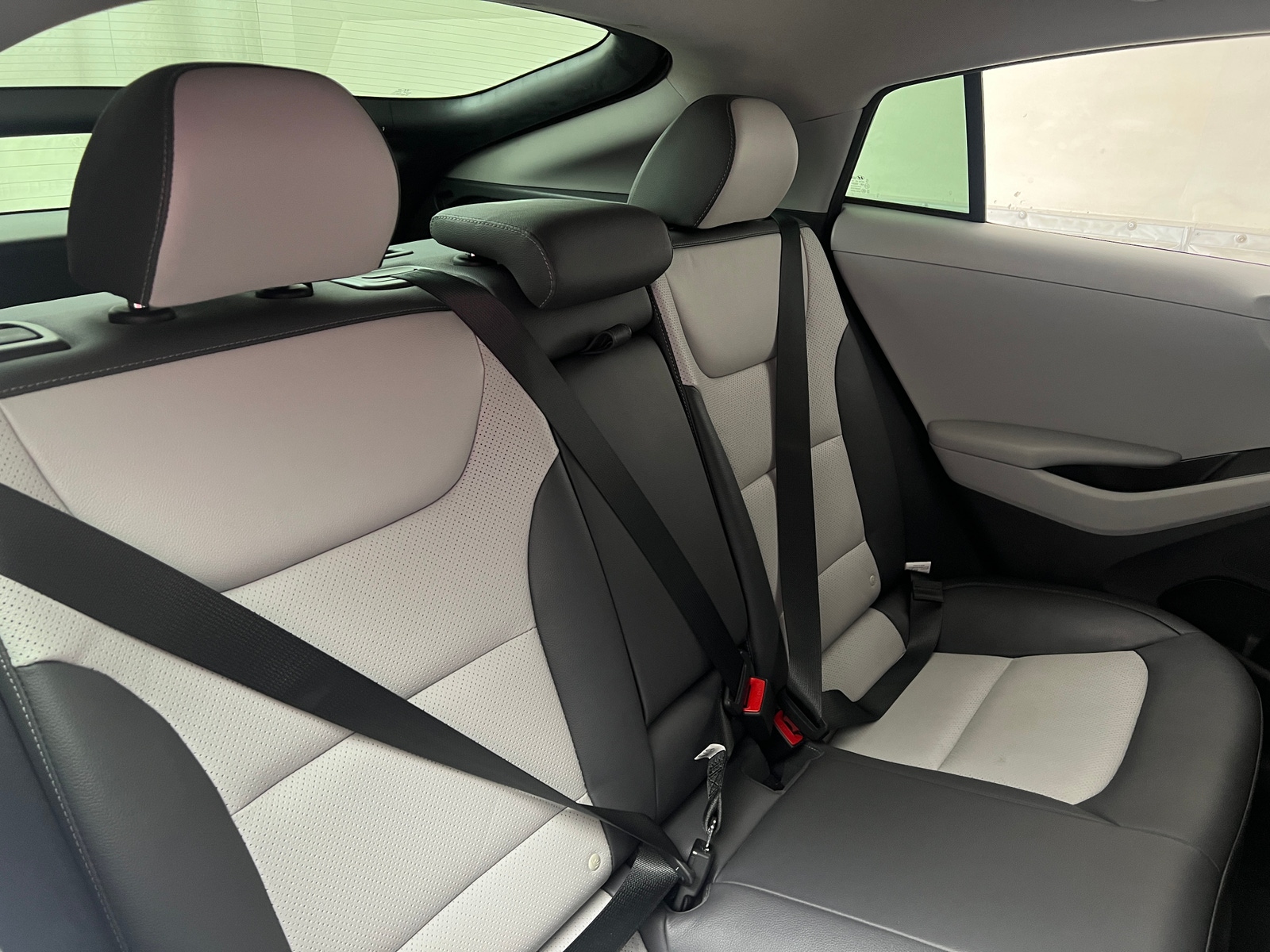 Thumbnail: 2020 Hyundai Ioniq - 5