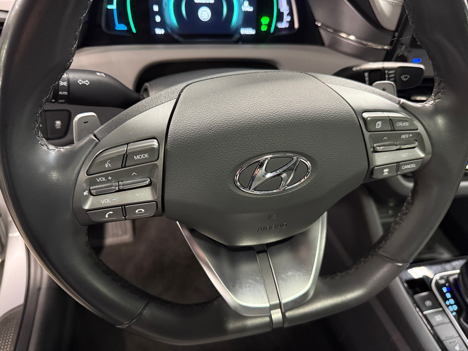 Thumbnail: 2020 Hyundai Ioniq - 4