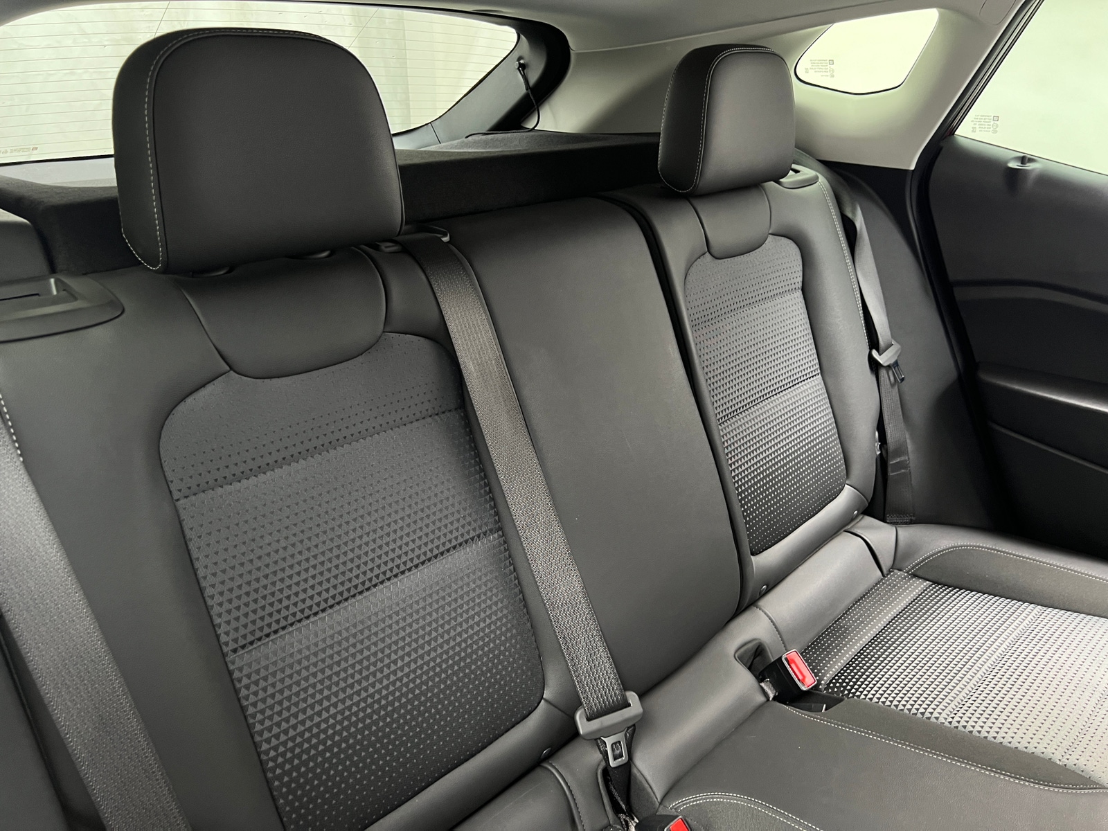 Thumbnail: 2025 Chevrolet Trax - 6