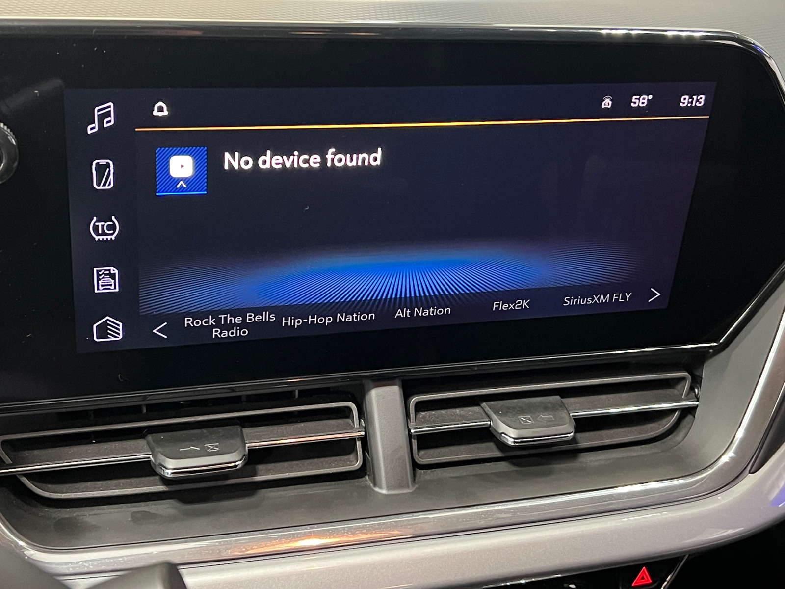 Thumbnail: 2025 Chevrolet Trax - 4