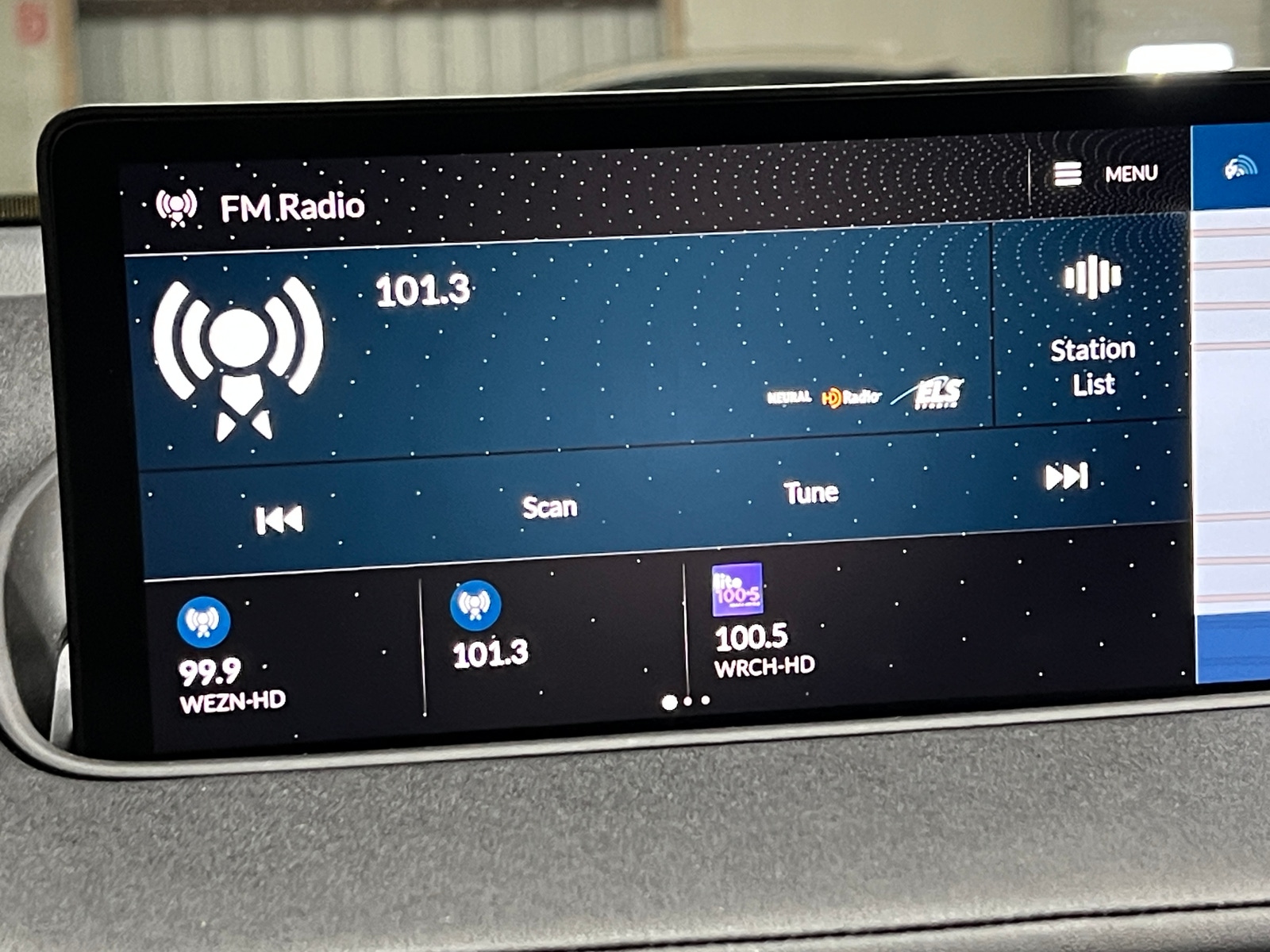 Thumbnail: 2022 Acura MDX - 3