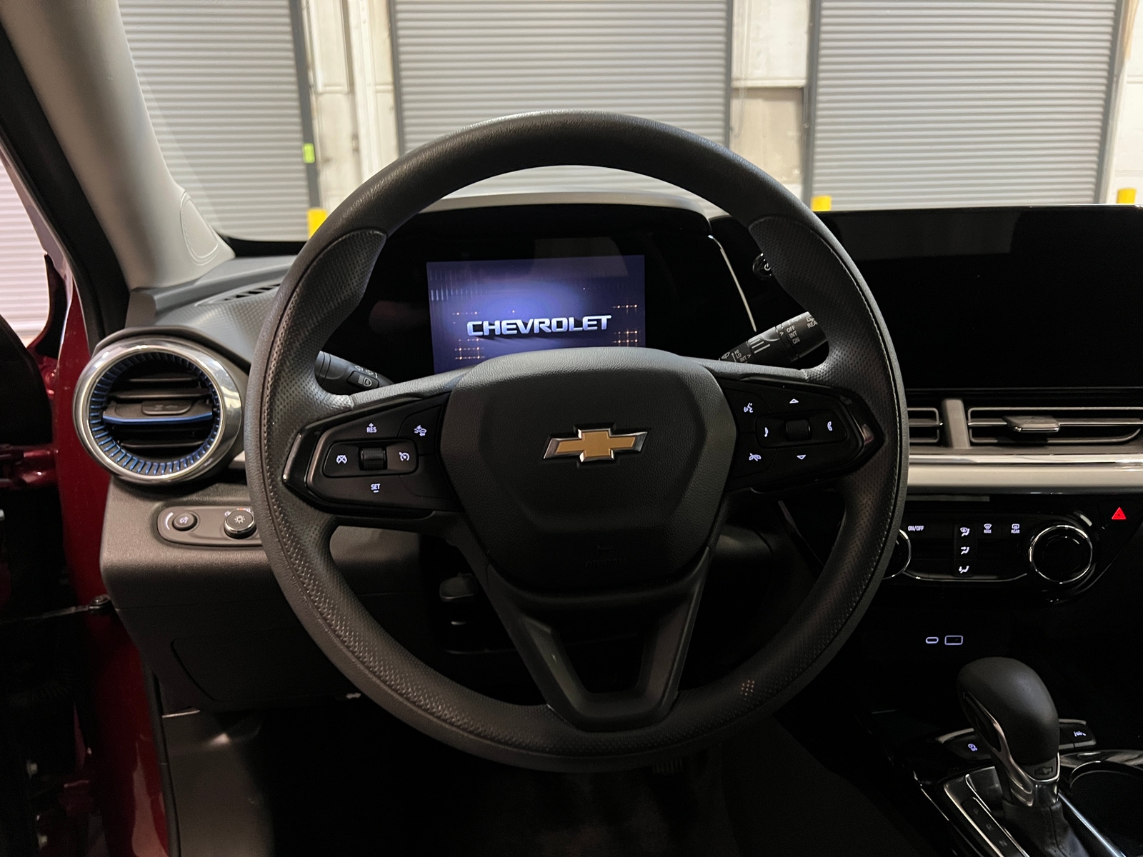 Thumbnail: 2025 Chevrolet Trax - 5