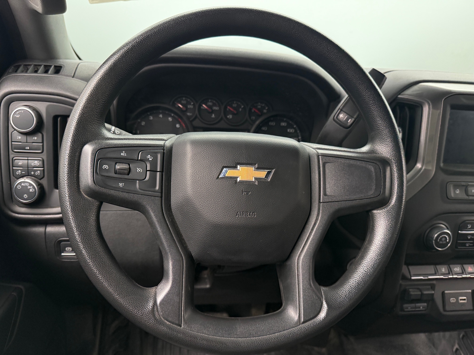 Thumbnail: 2025 Chevrolet Silverado 2500 - 4