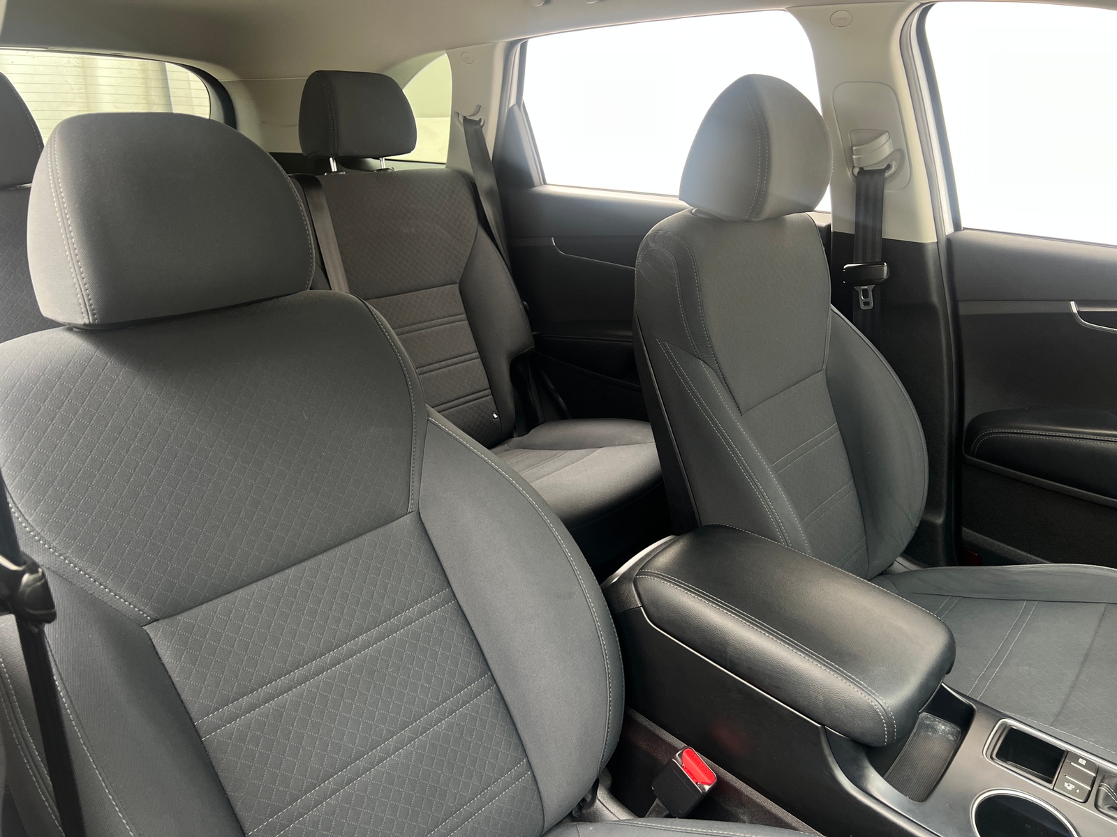 Thumbnail: 2018 Kia Sorento - 2