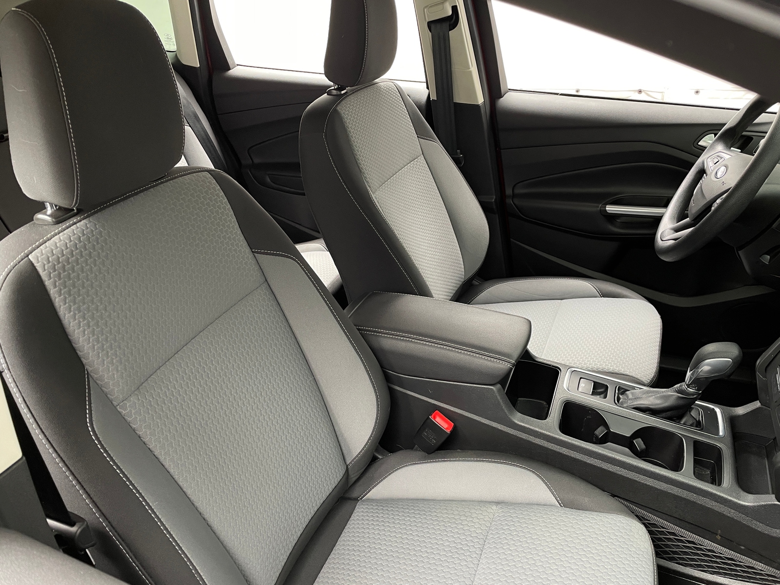 Thumbnail: 2019 Ford Escape - 2